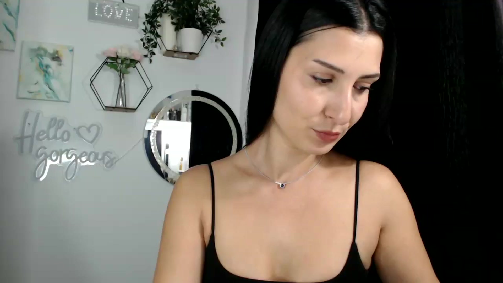 Gallery image thumbnail from Yara_77's myfreecams stream on, 09/26/2025, 09:49 image 12 of 20