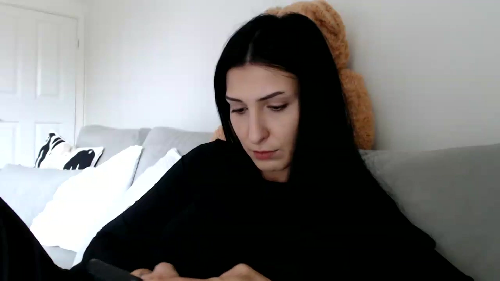 Gallery image thumbnail from Yara_77's myfreecams stream on, 10/08/2025, 08:56 image 20 of 20
