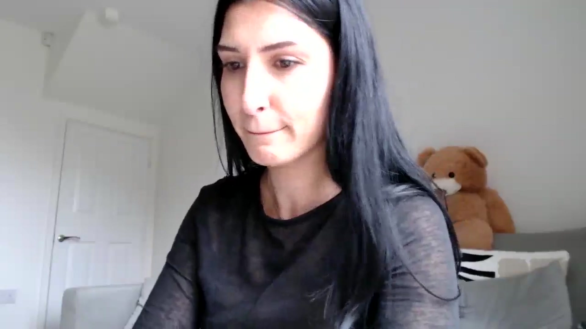 Gallery image thumbnail from Yara_77's myfreecams stream on, 10/08/2025, 10:36 image 12 of 20