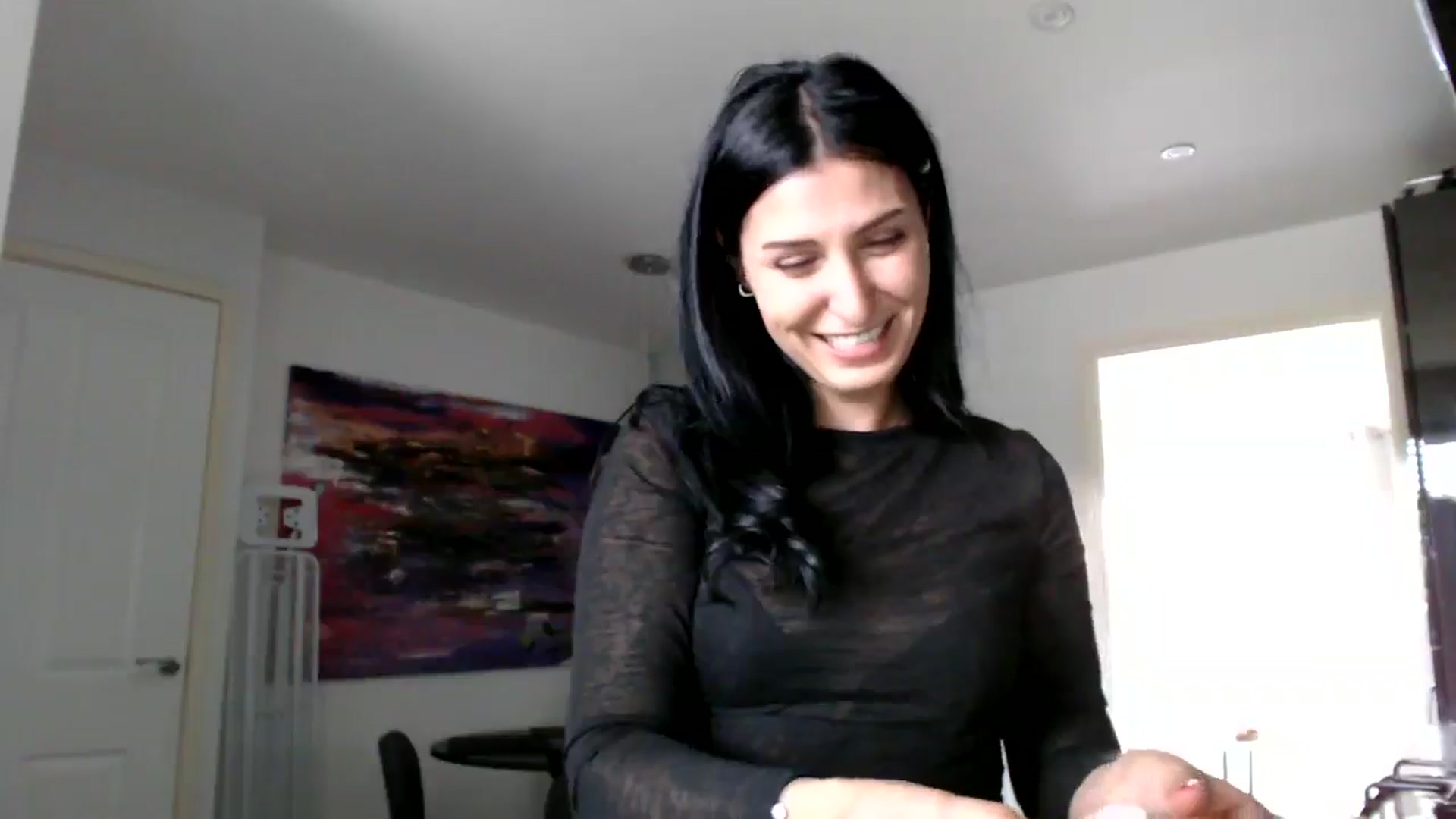 Gallery image thumbnail from Yara_77's myfreecams stream on, 10/08/2025, 11:18 image 9 of 20