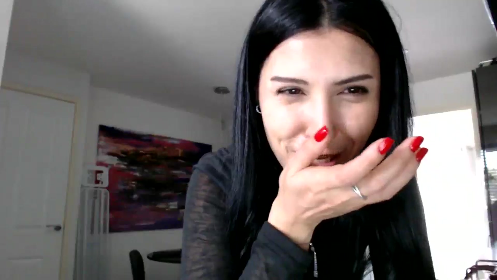 Gallery image thumbnail from Yara_77's myfreecams stream on, 10/08/2025, 11:18 image 15 of 20