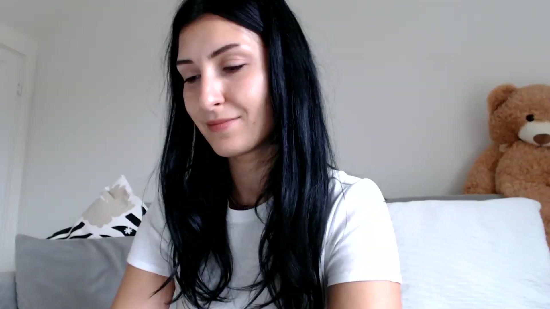 Gallery image thumbnail from Yara_77's myfreecams stream on, 10/14/2025, 12:29 image 9 of 20
