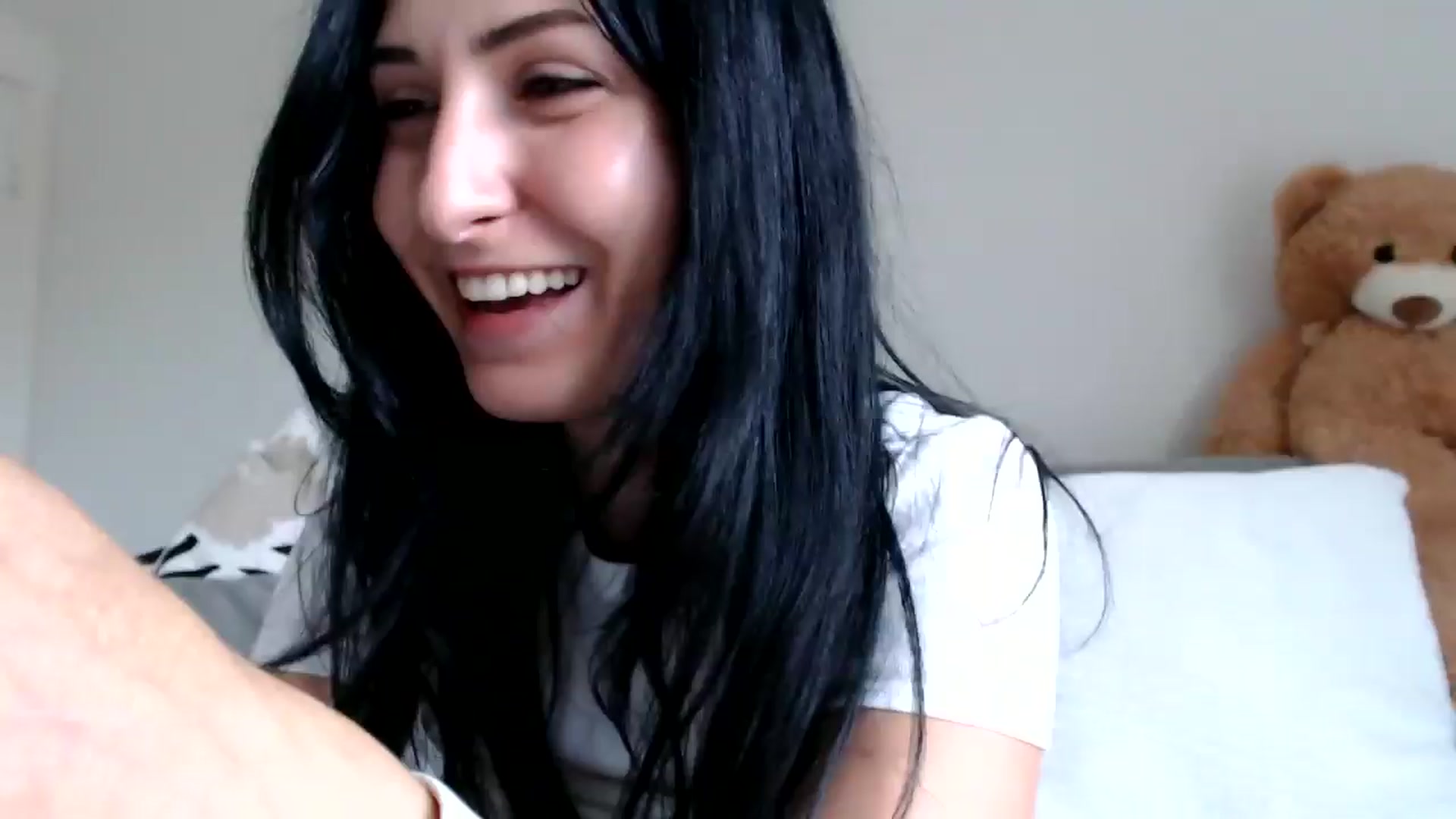 Gallery image thumbnail from Yara_77's myfreecams stream on, 10/14/2025, 12:29 image 20 of 20