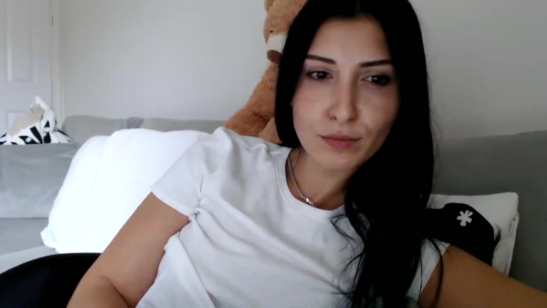 Gallery image thumbnail from Yara_77's myfreecams stream on, 10/14/2025, 13:19 image 3 of 20