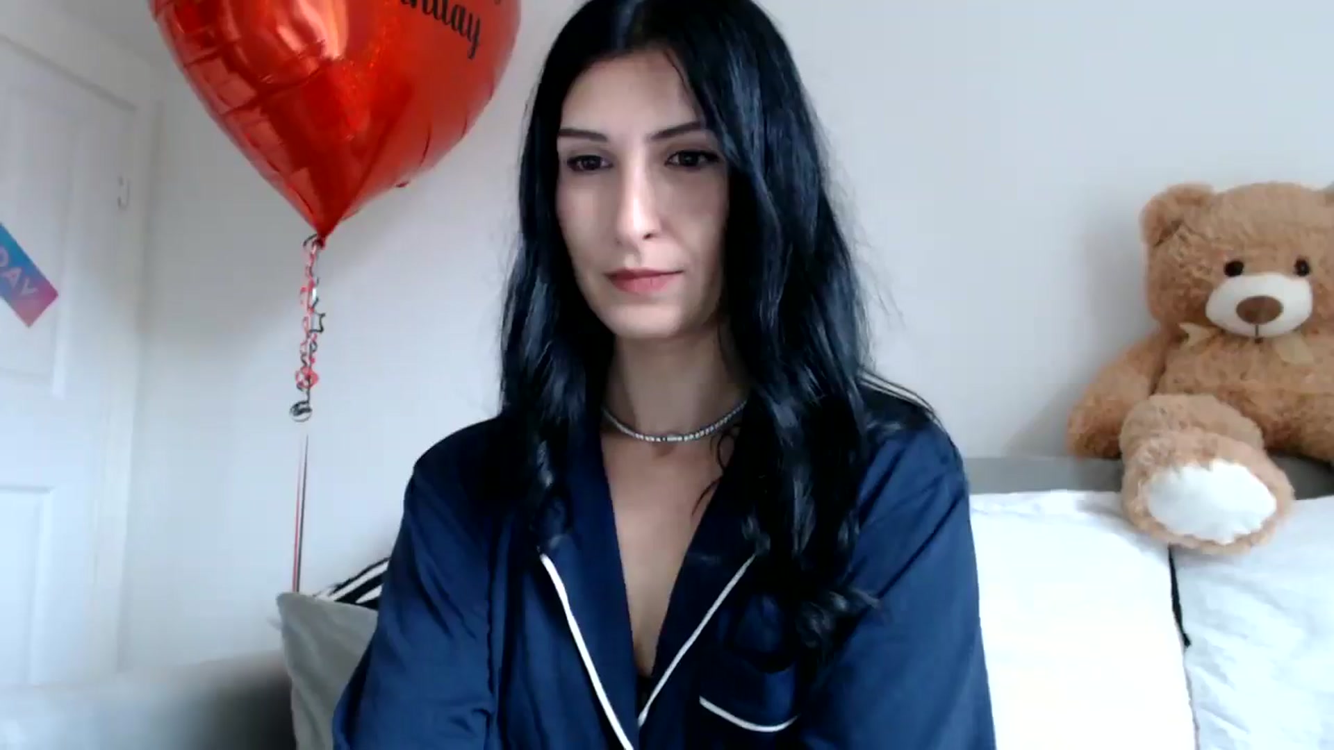 Gallery image thumbnail from Yara_77's myfreecams stream on, 10/16/2025, 09:39 image 7 of 20