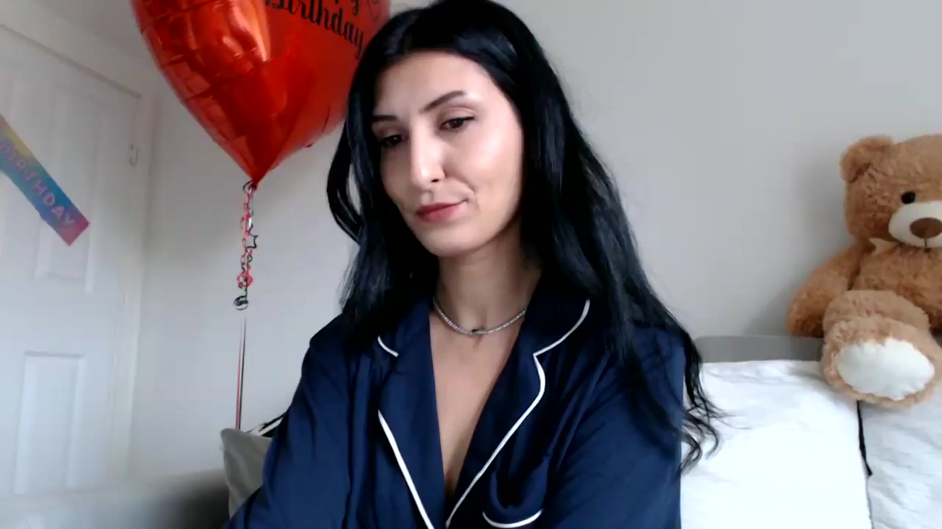 Gallery image thumbnail from Yara_77's myfreecams stream on, 10/16/2025, 09:39 image 2 of 20