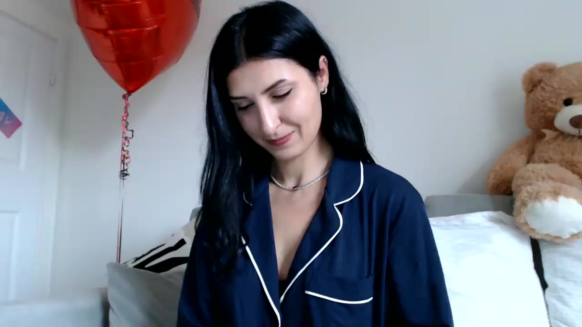 Gallery image thumbnail from Yara_77's myfreecams stream on, 10/16/2025, 09:39 image 15 of 20