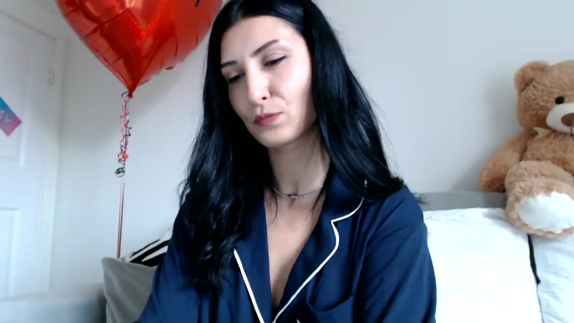 Gallery image thumbnail from Yara_77's myfreecams stream on, 10/16/2025, 09:39 image 13 of 20