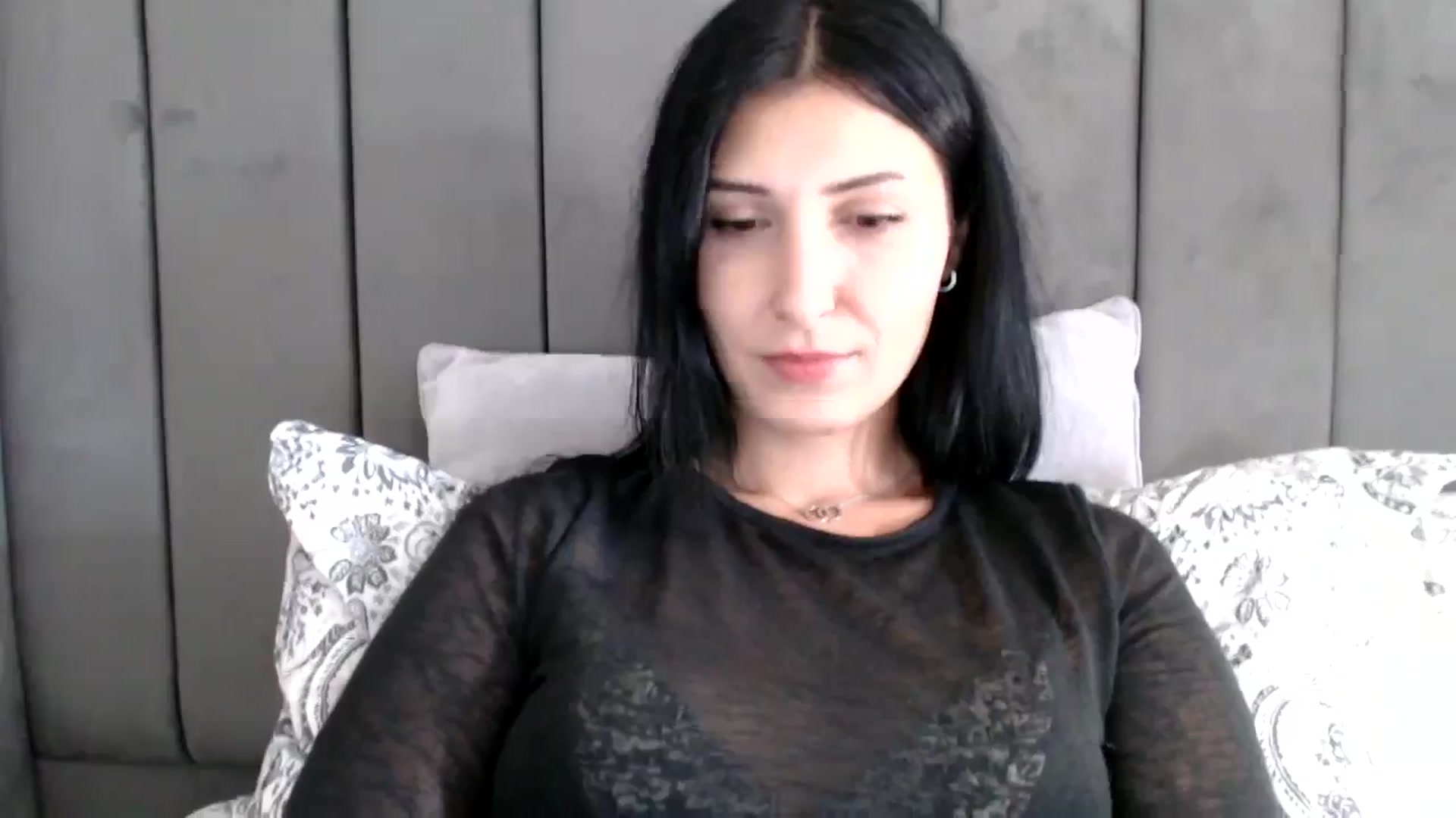 Gallery image thumbnail from Yara_77's myfreecams stream on, 10/21/2025, 14:54 image 18 of 20