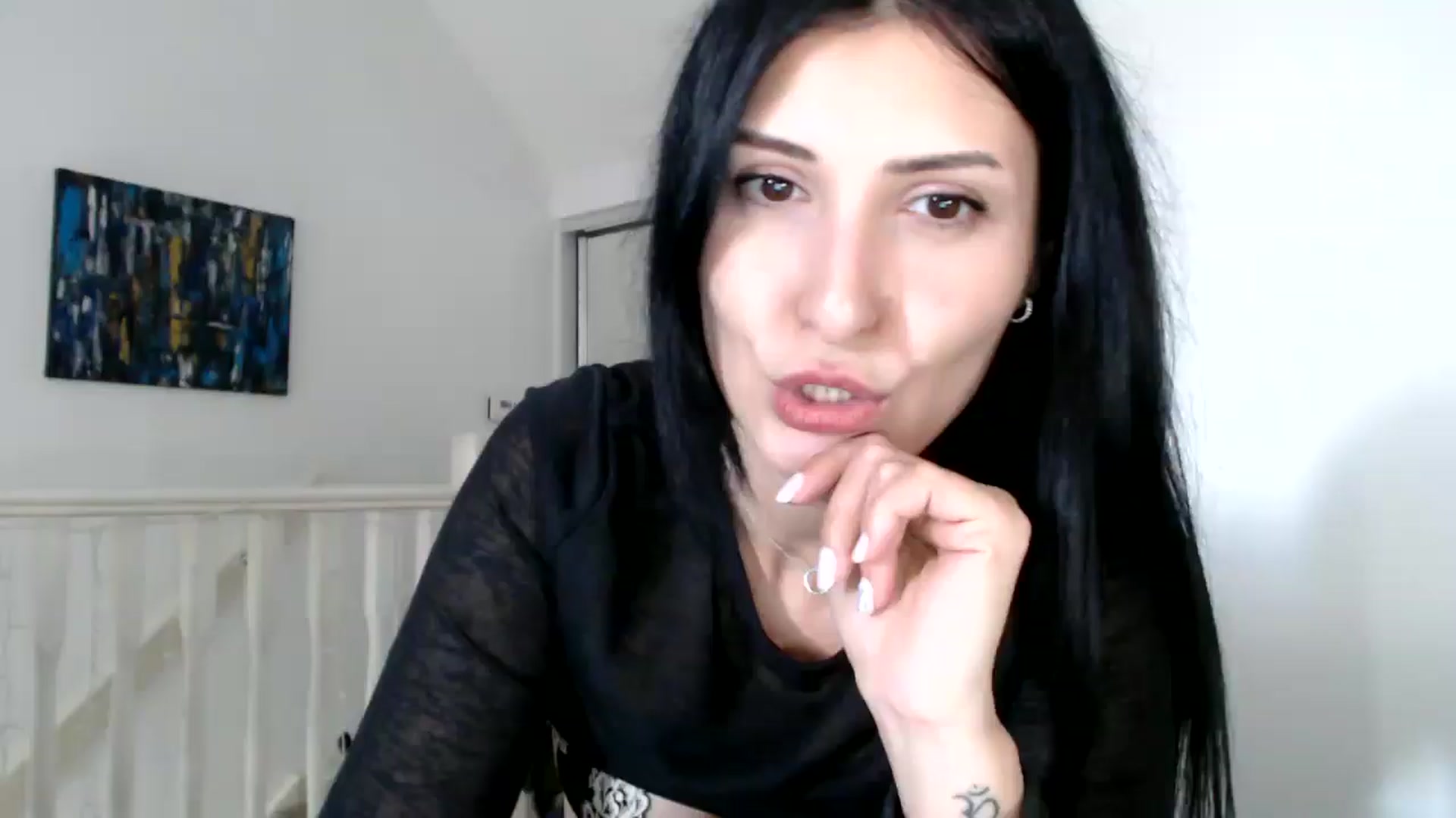 Gallery image thumbnail from Yara_77's myfreecams stream on, 10/21/2025, 14:54 image 9 of 20