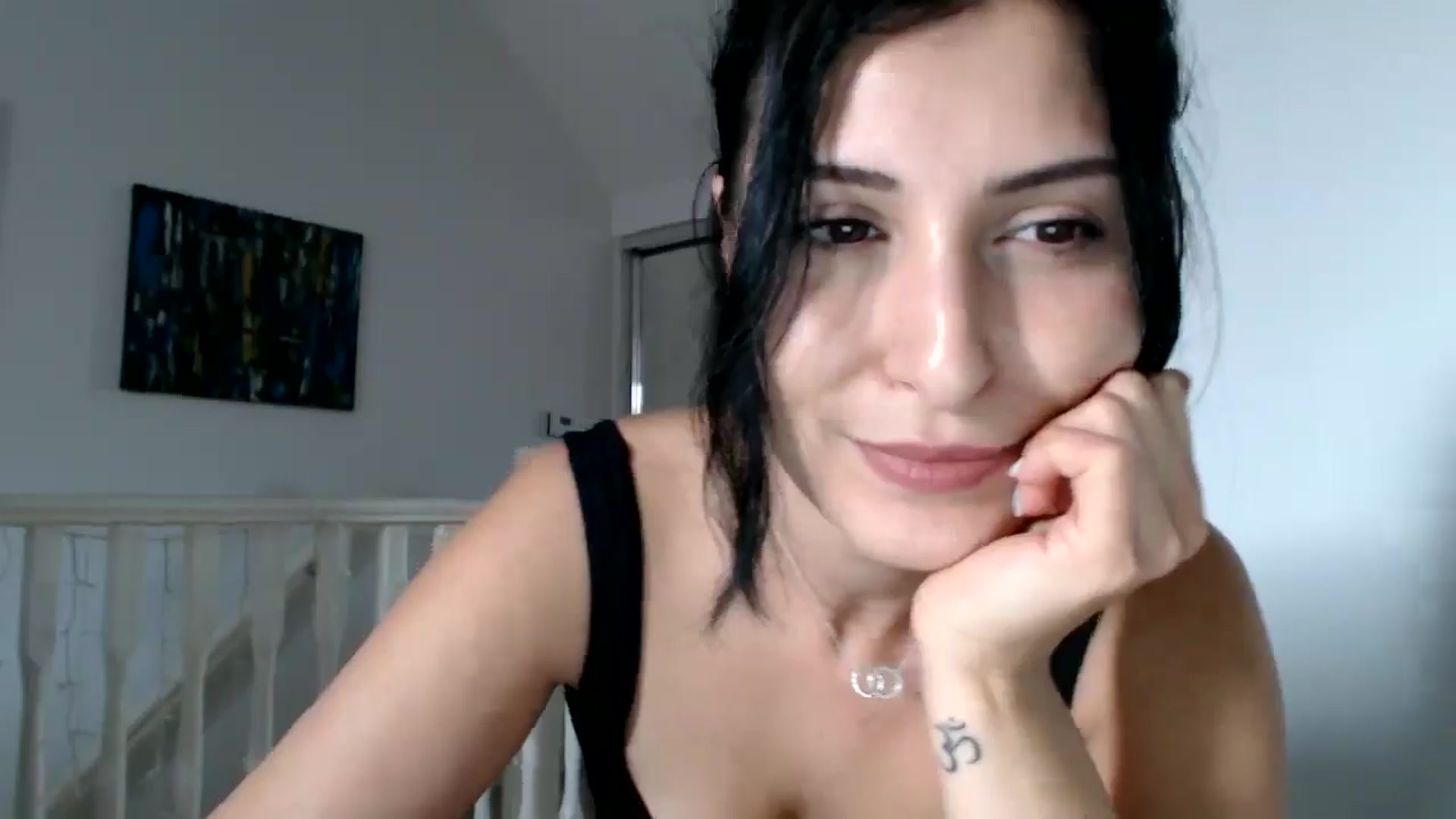 Gallery image thumbnail from Yara_77's myfreecams stream on, 10/23/2025, 11:23 image 10 of 20