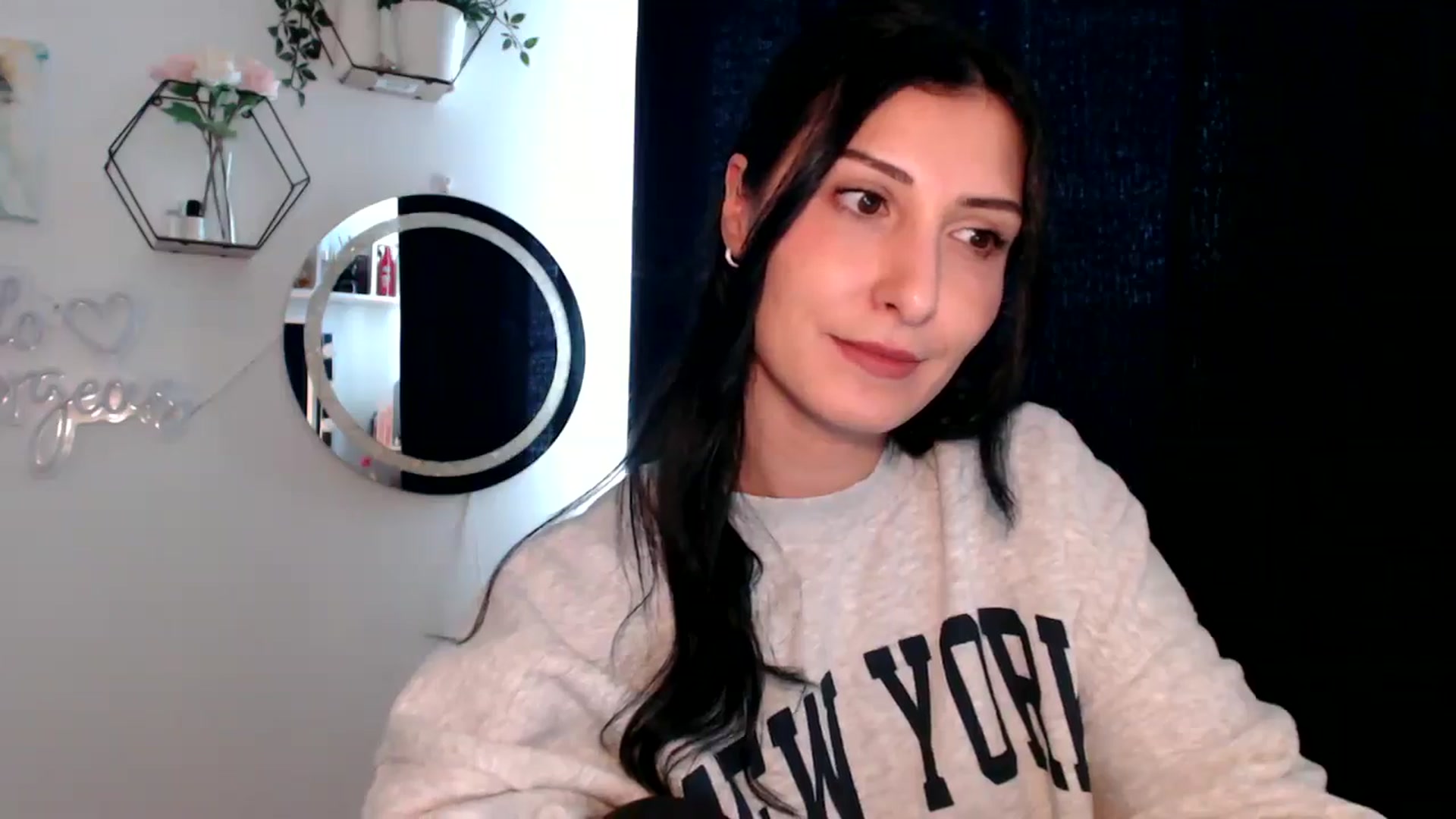 Gallery image thumbnail from Yara_77's myfreecams stream on, 10/23/2025, 14:20 image 19 of 20