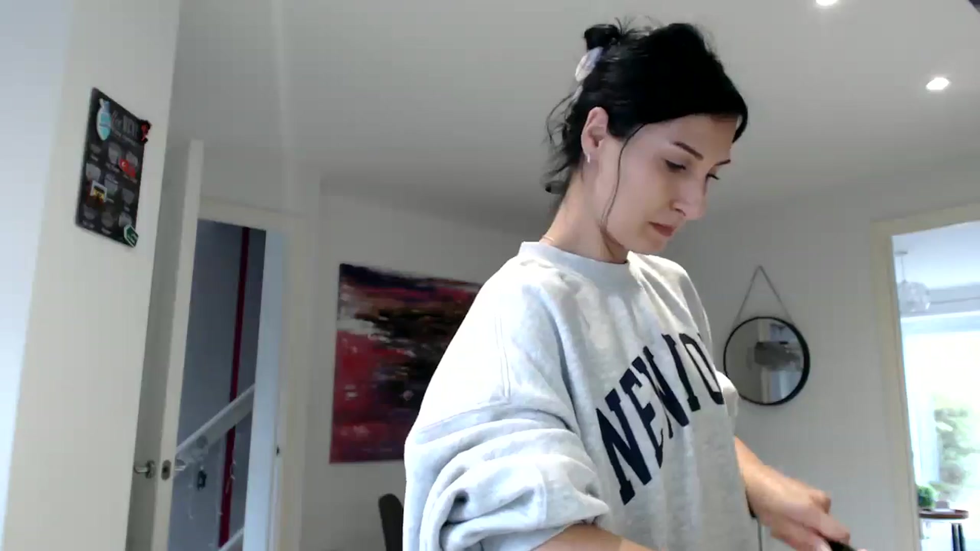 Gallery image thumbnail from Yara_77's myfreecams stream on, 10/23/2025, 15:14 image 4 of 20