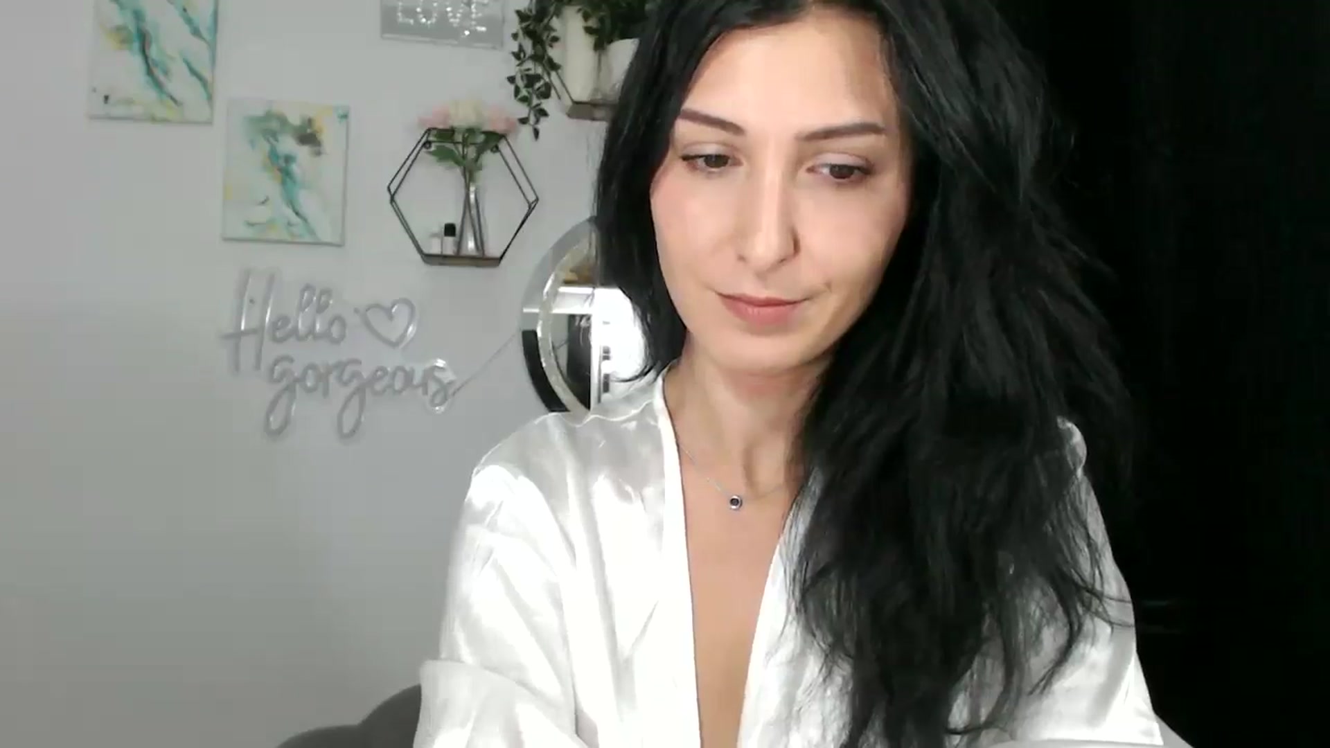 Gallery image thumbnail from Yara_77's myfreecams stream on, 10/24/2025, 10:33 image 18 of 20