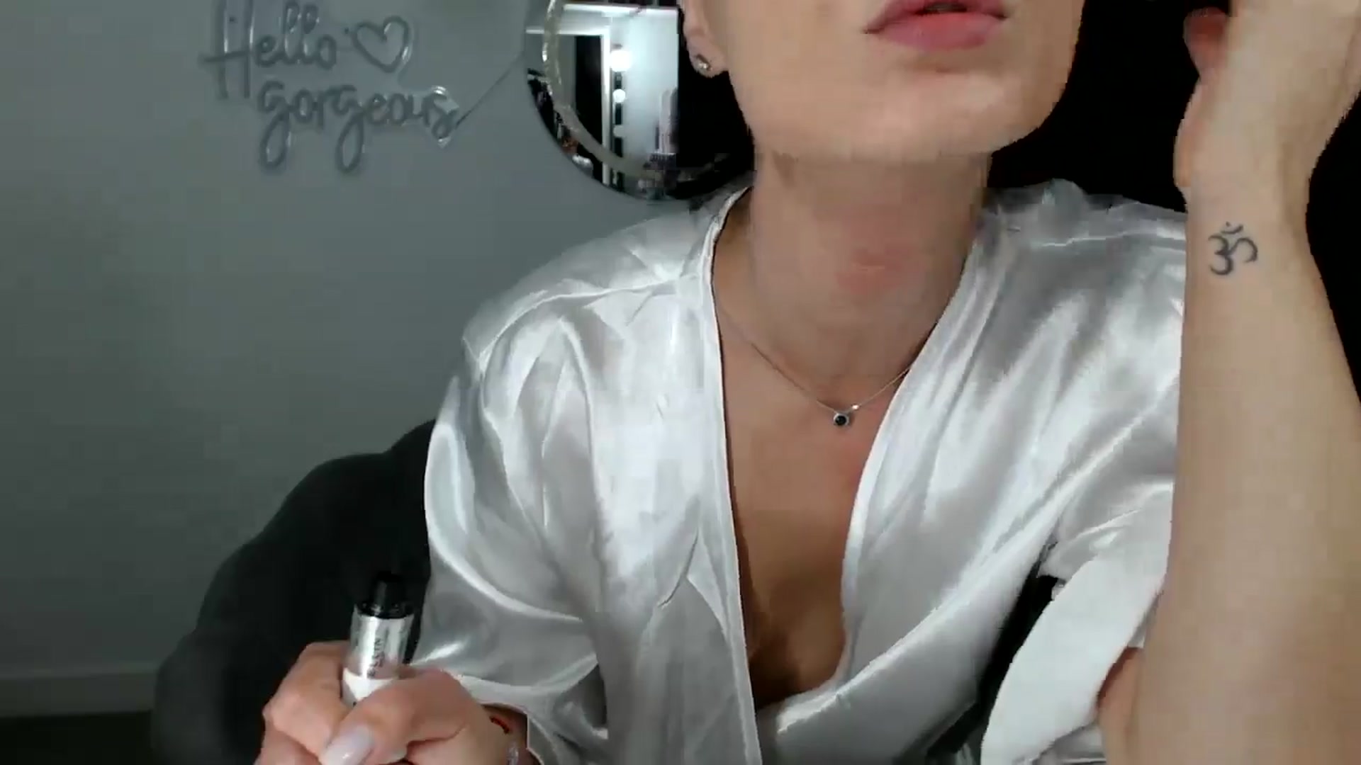 Gallery image thumbnail from Yara_77's myfreecams stream on, 10/24/2025, 10:33 image 14 of 20