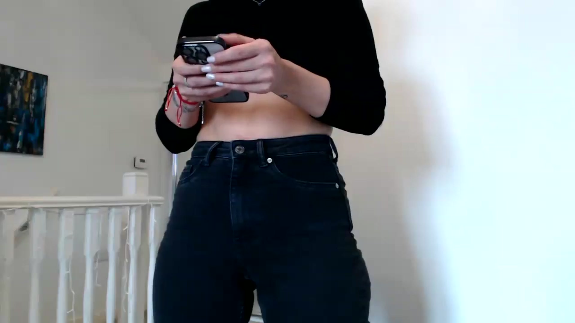 Gallery image thumbnail from Yara_77's myfreecams stream on, 10/24/2025, 13:50 image 18 of 20