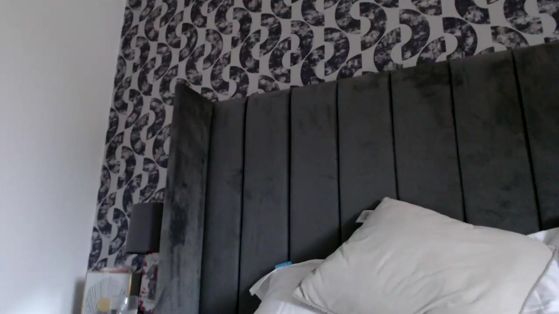 Gallery image thumbnail from Yara_77's myfreecams stream on, 11/04/2025, 13:03 image 14 of 20