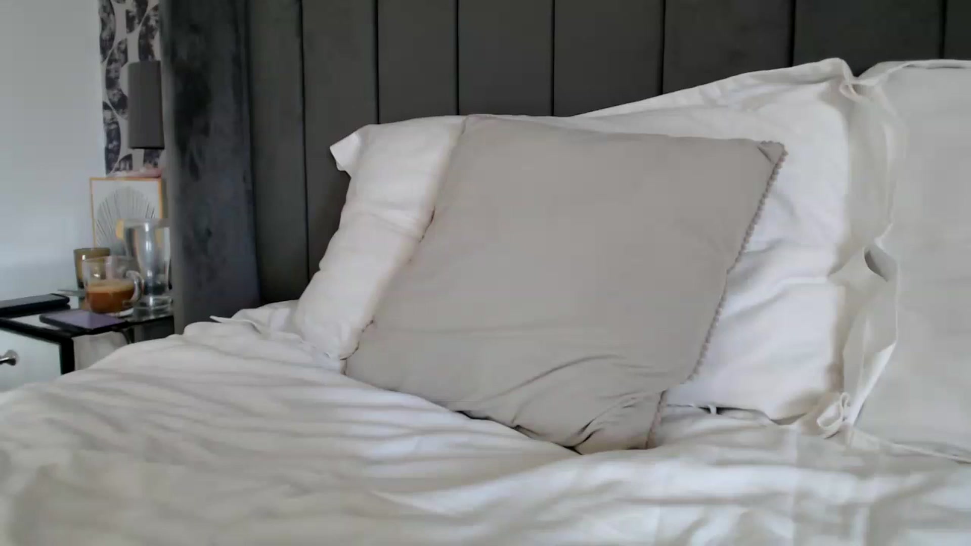 Gallery image thumbnail from Yara_77's myfreecams stream on, 11/05/2025, 11:11 image 16 of 20