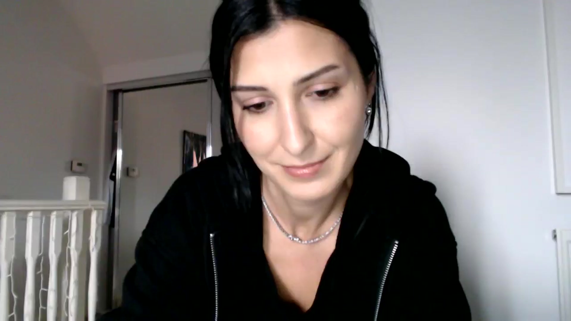 Gallery image thumbnail from Yara_77's myfreecams stream on, 11/06/2025, 14:17 image 18 of 20