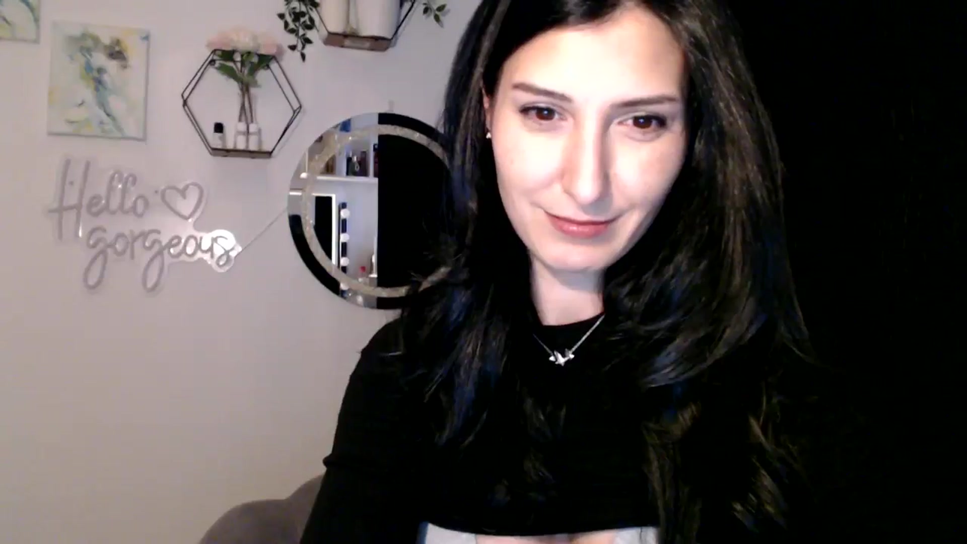 Gallery image thumbnail from Yara_77's myfreecams stream on, 11/07/2025, 14:16 image 5 of 20