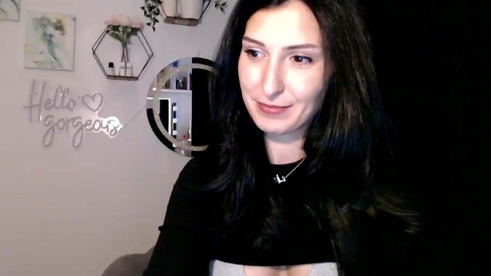Gallery image thumbnail from Yara_77's myfreecams stream on, 11/07/2025, 14:16 image 3 of 20