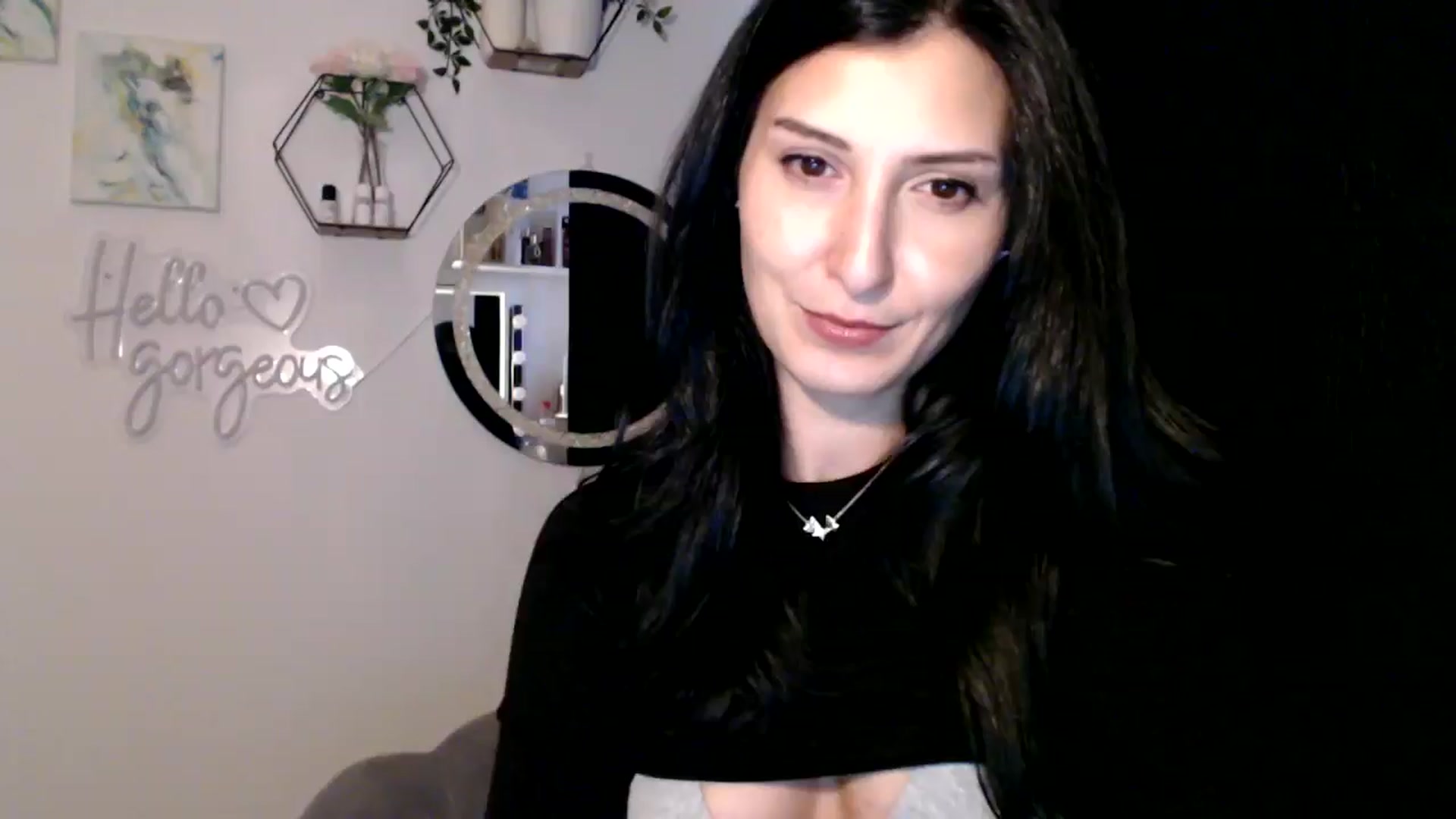 Gallery image thumbnail from Yara_77's myfreecams stream on, 11/07/2025, 14:16 image 1 of 20