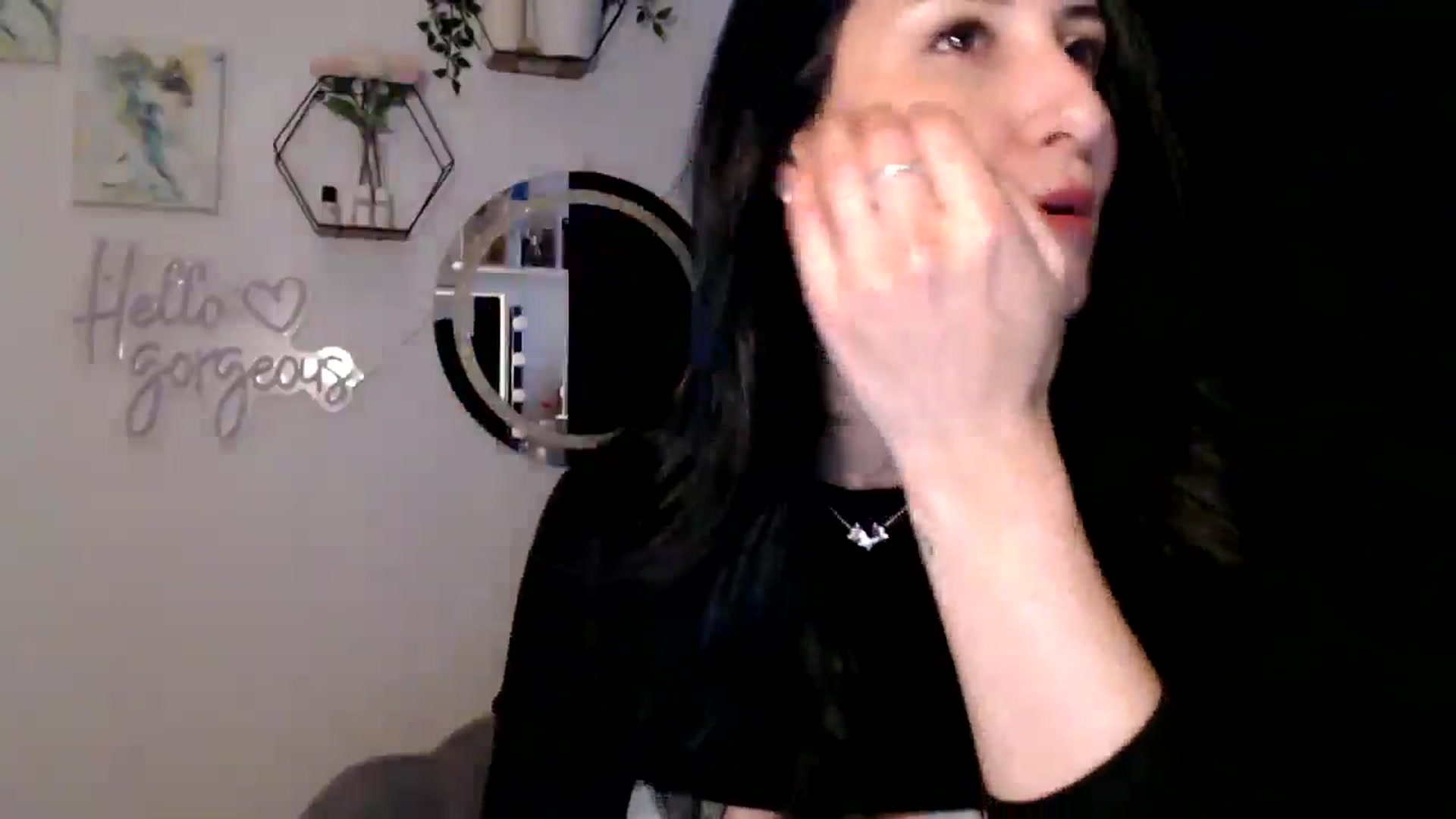 Gallery image thumbnail from Yara_77's myfreecams stream on, 11/07/2025, 14:16 image 4 of 20