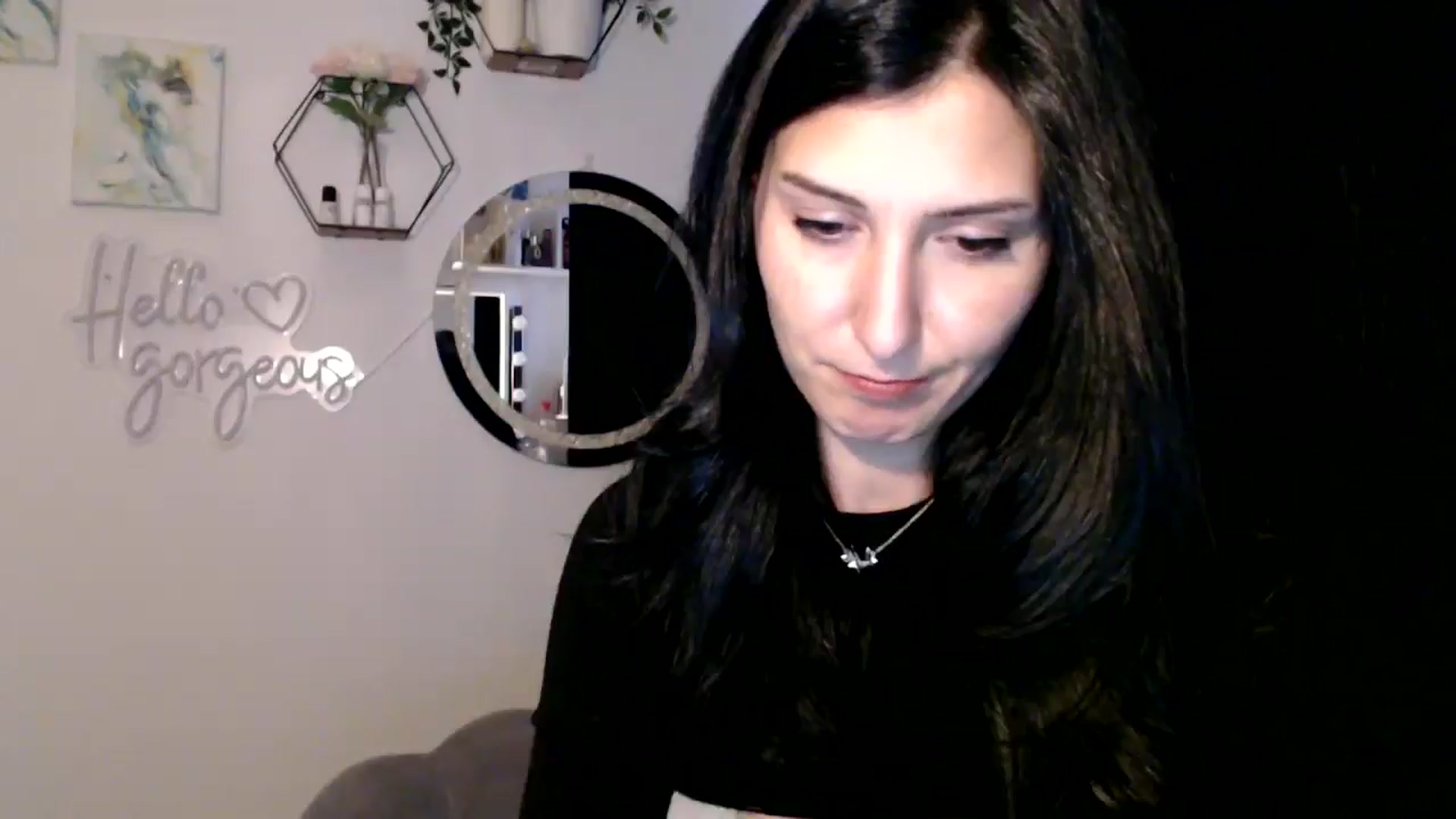 Gallery image thumbnail from Yara_77's myfreecams stream on, 11/07/2025, 14:16 image 6 of 20