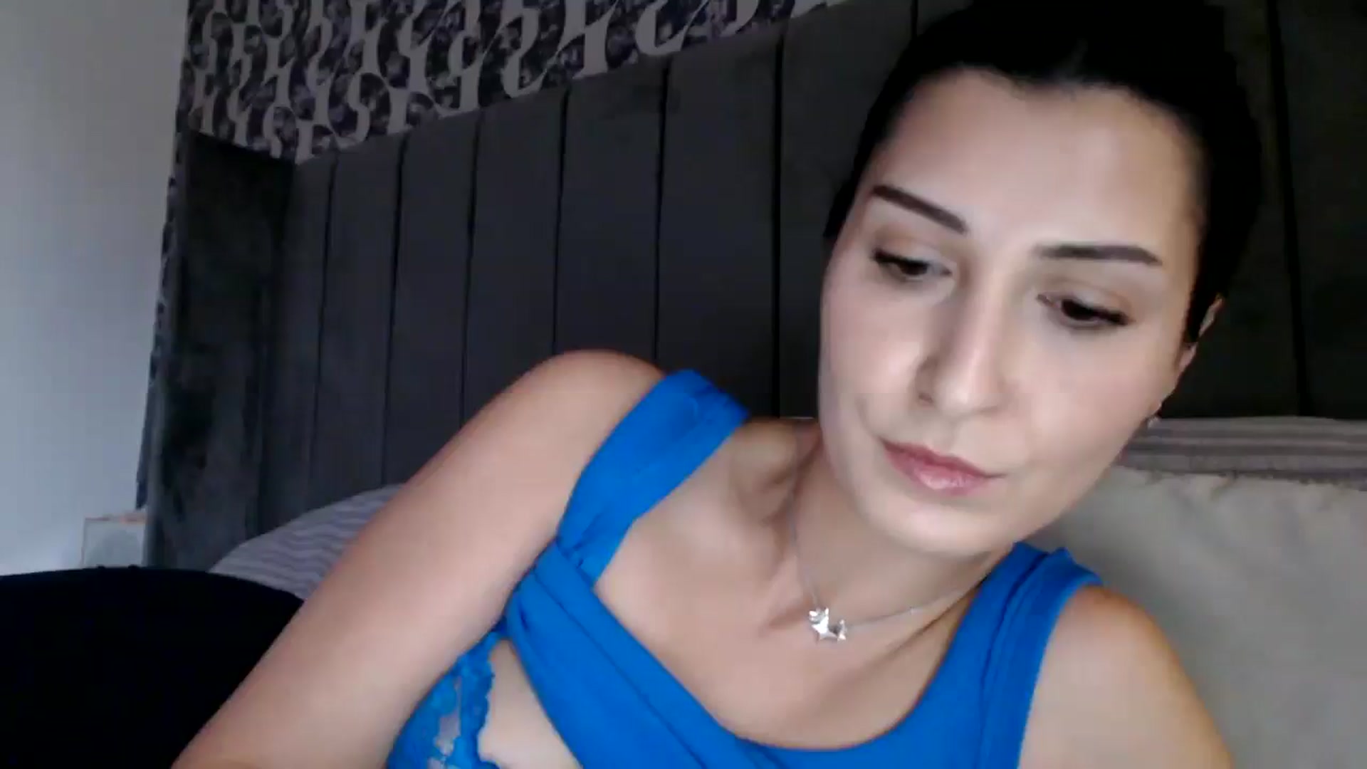 Gallery image thumbnail from Yara_77's myfreecams stream on, 11/10/2025, 12:41 image 20 of 20