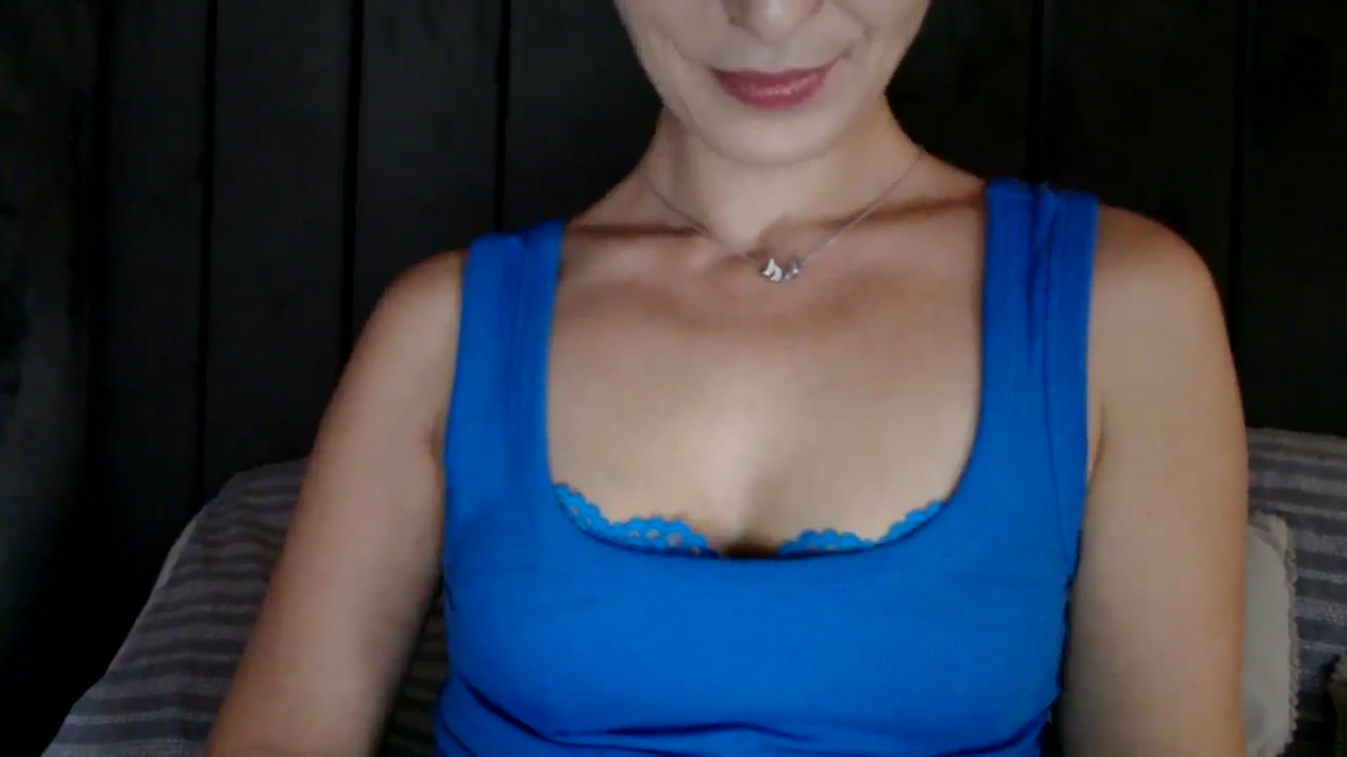 Gallery image thumbnail from Yara_77's myfreecams stream on, 11/10/2025, 12:41 image 17 of 20