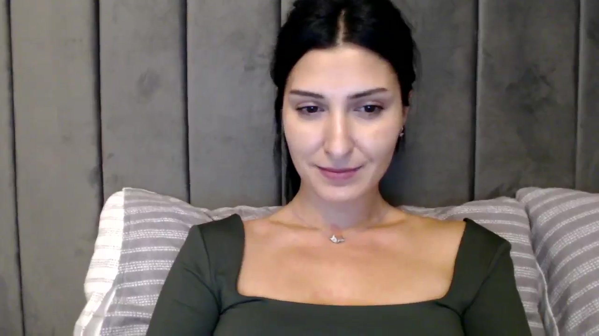 Gallery image thumbnail from Yara_77's myfreecams stream on, 11/11/2025, 14:40 image 16 of 20