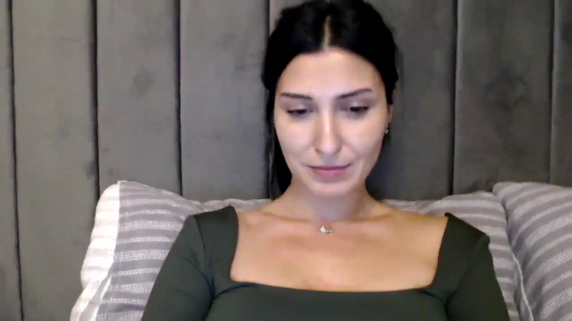 Gallery image thumbnail from Yara_77's myfreecams stream on, 11/11/2025, 14:40 image 19 of 20