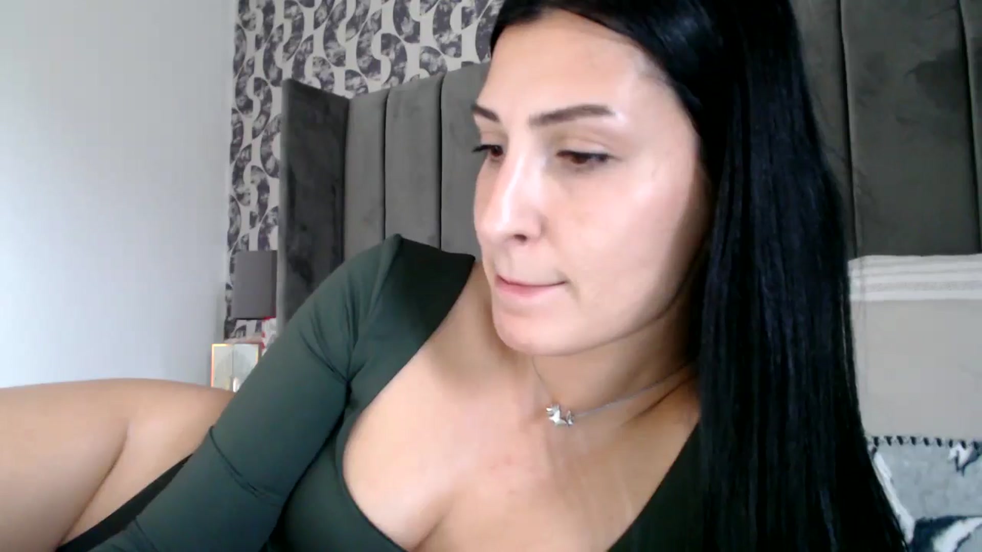 Gallery image thumbnail from Yara_77's myfreecams stream on, 11/13/2025, 10:52 image 6 of 20