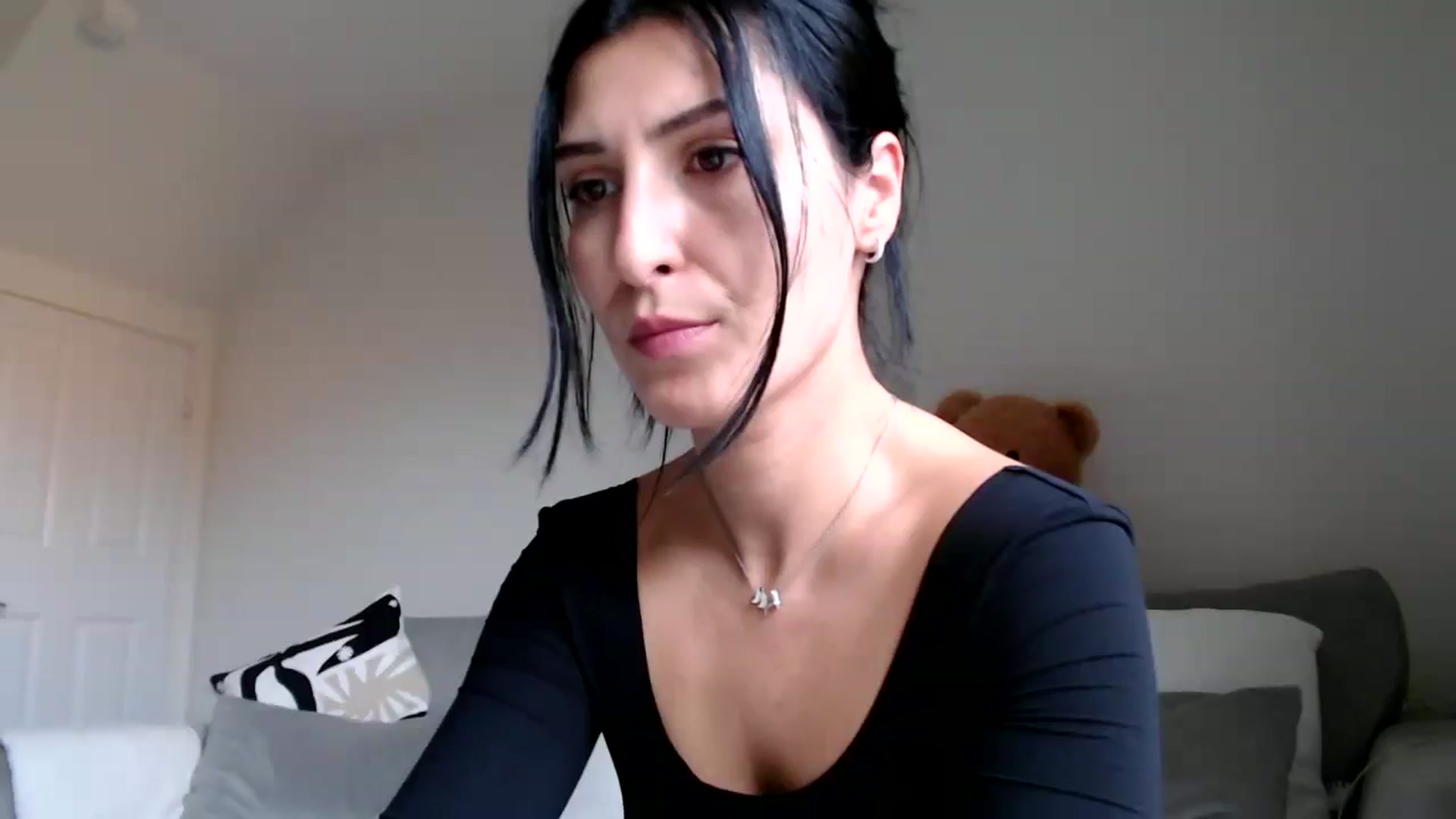 Gallery image thumbnail from Yara_77's myfreecams stream on, 11/13/2025, 12:23 image 1 of 20