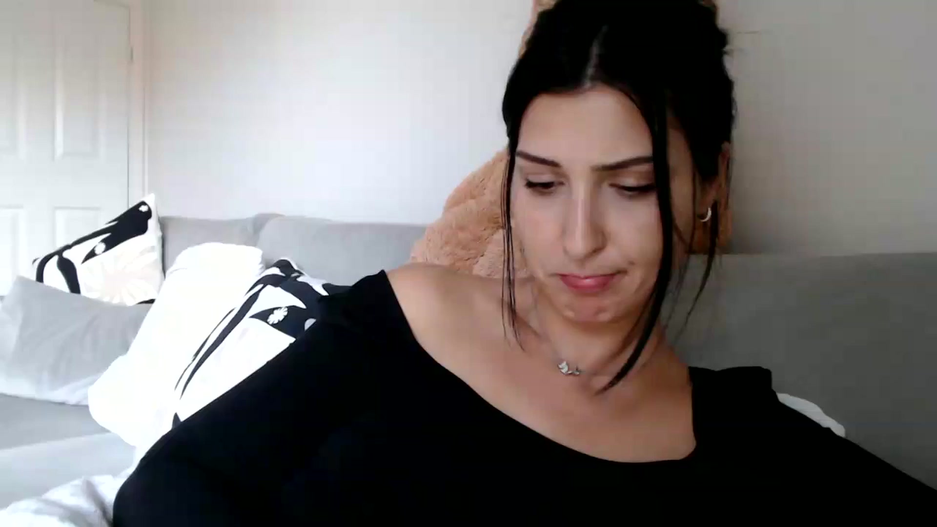 Gallery image thumbnail from Yara_77's myfreecams stream on, 11/13/2025, 13:39 image 19 of 20