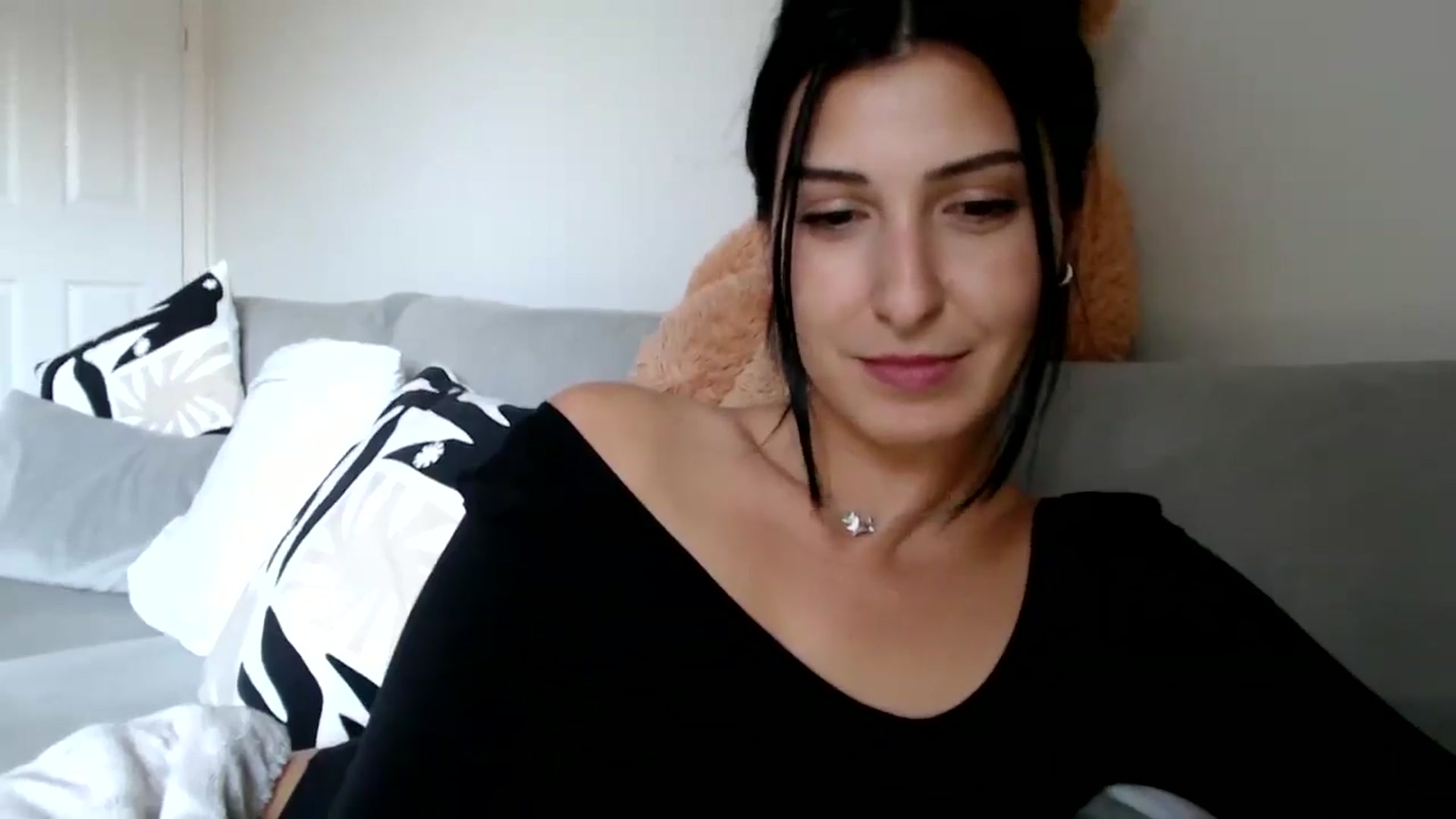 Gallery image thumbnail from Yara_77's myfreecams stream on, 11/13/2025, 14:41 image 9 of 20