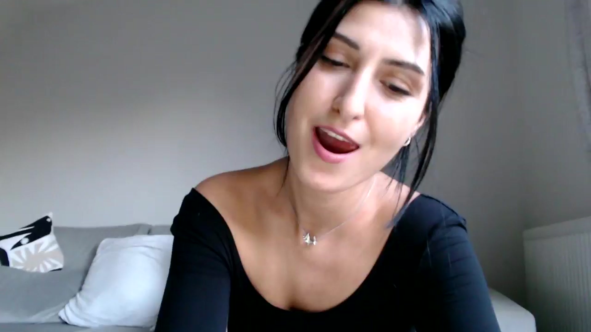 Gallery image thumbnail from Yara_77's myfreecams stream on, 11/13/2025, 15:43 image 20 of 20