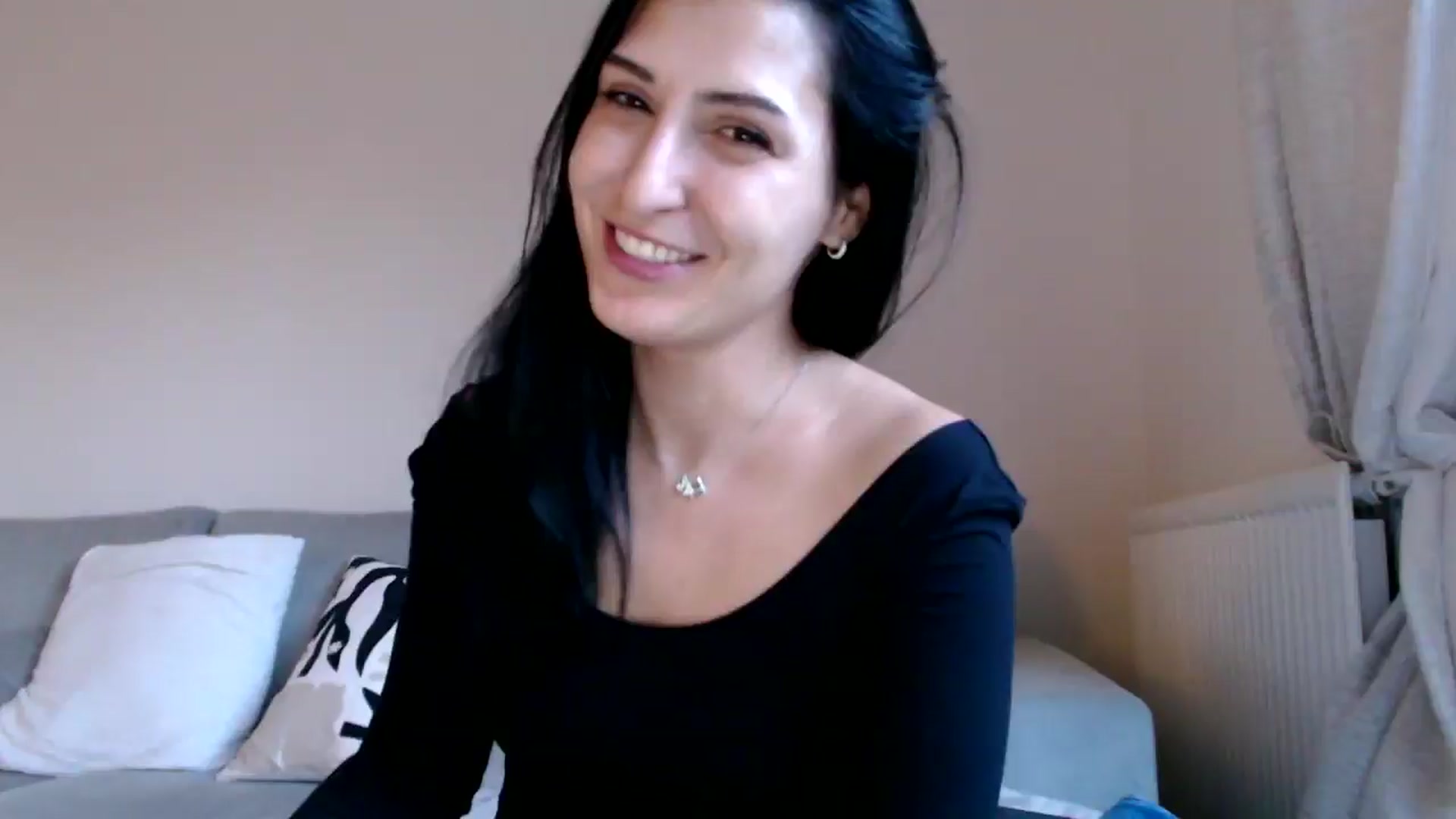 Gallery image thumbnail from Yara_77's myfreecams stream on, 11/13/2025, 16:09 image 1 of 20