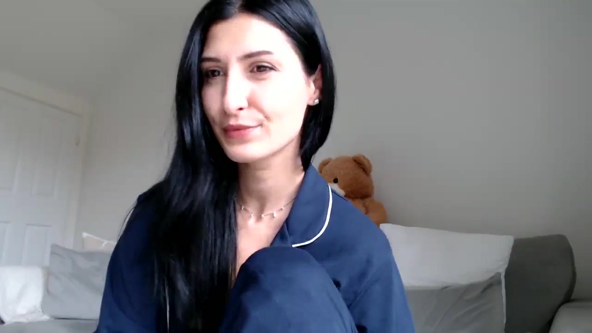Gallery image thumbnail from Yara_77's myfreecams stream on, 11/20/2025, 11:24 image 9 of 20