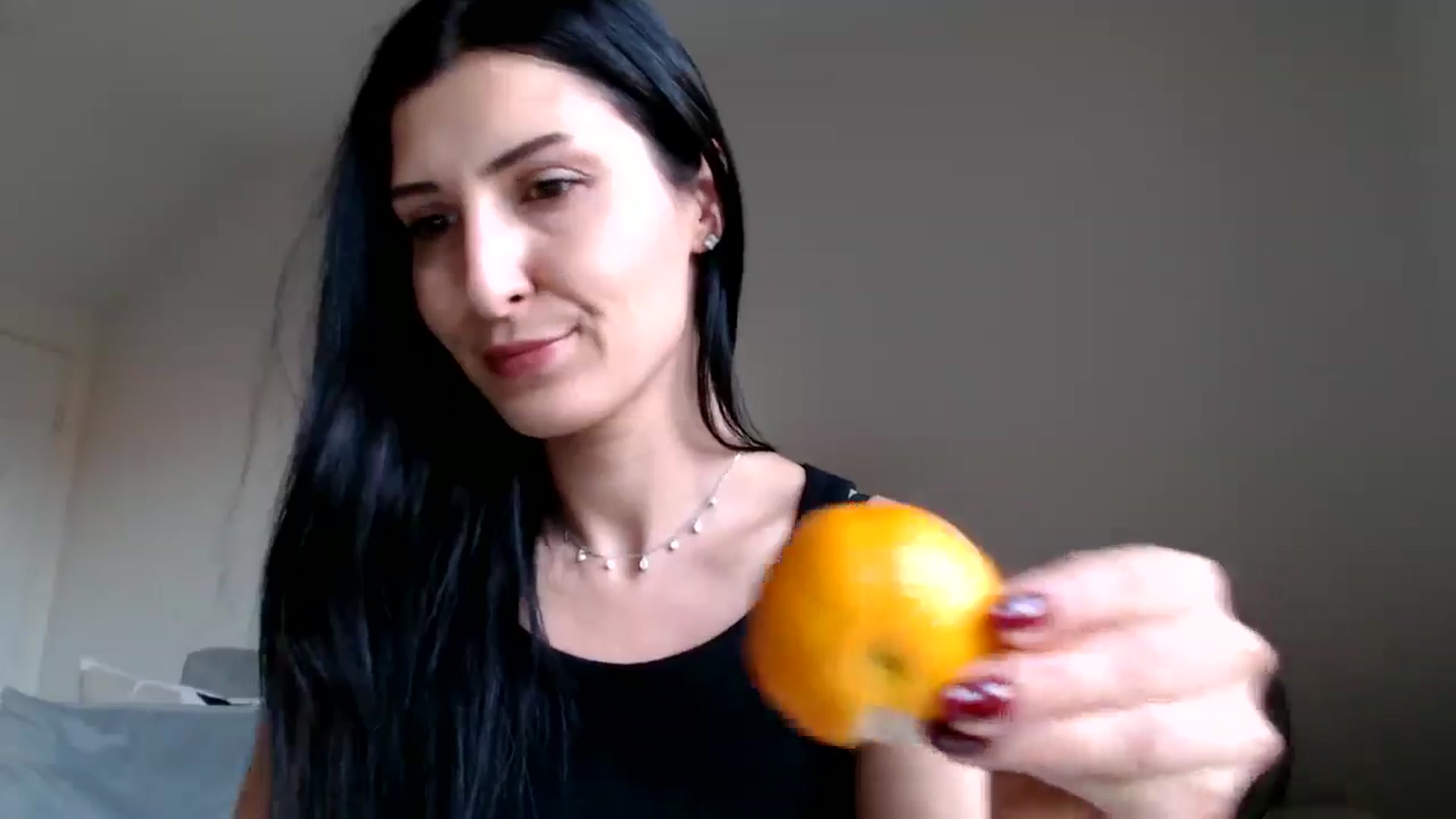 Gallery image thumbnail from Yara_77's myfreecams stream on, 11/20/2025, 14:16 image 5 of 20