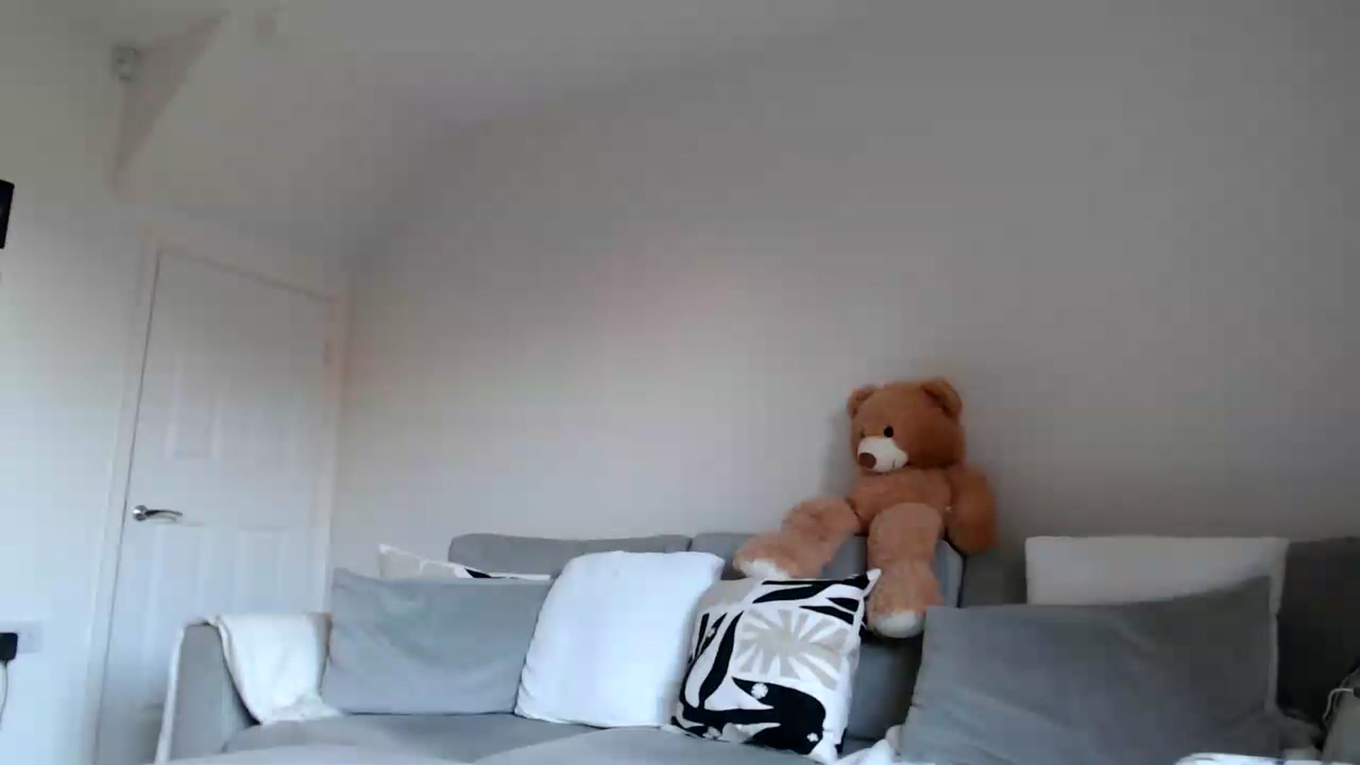 Gallery image thumbnail from Yara_77's myfreecams stream on, 11/20/2025, 14:16 image 4 of 20