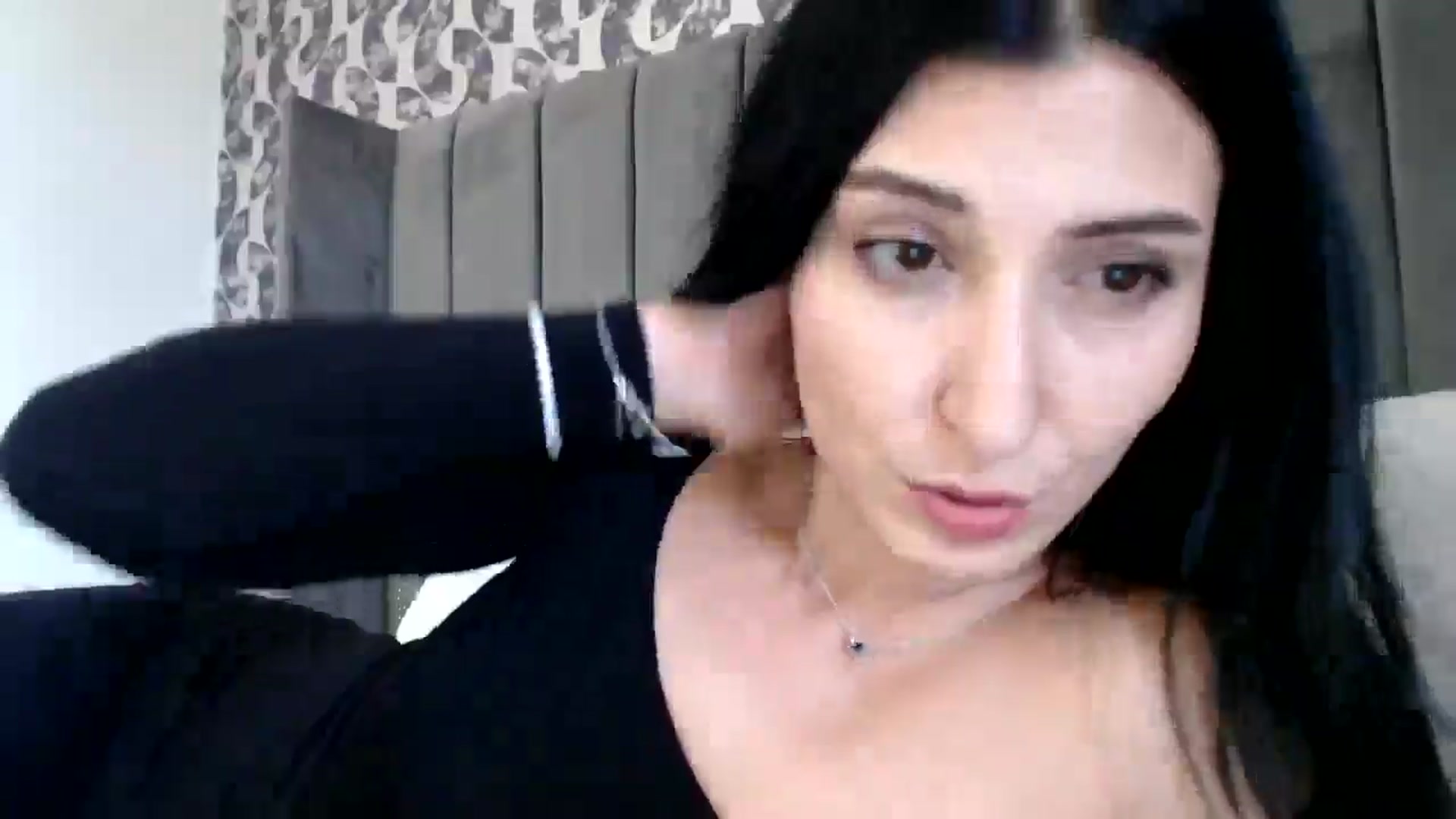 Gallery image thumbnail from Yara_77's myfreecams stream on, 11/21/2025, 12:09 image 12 of 20