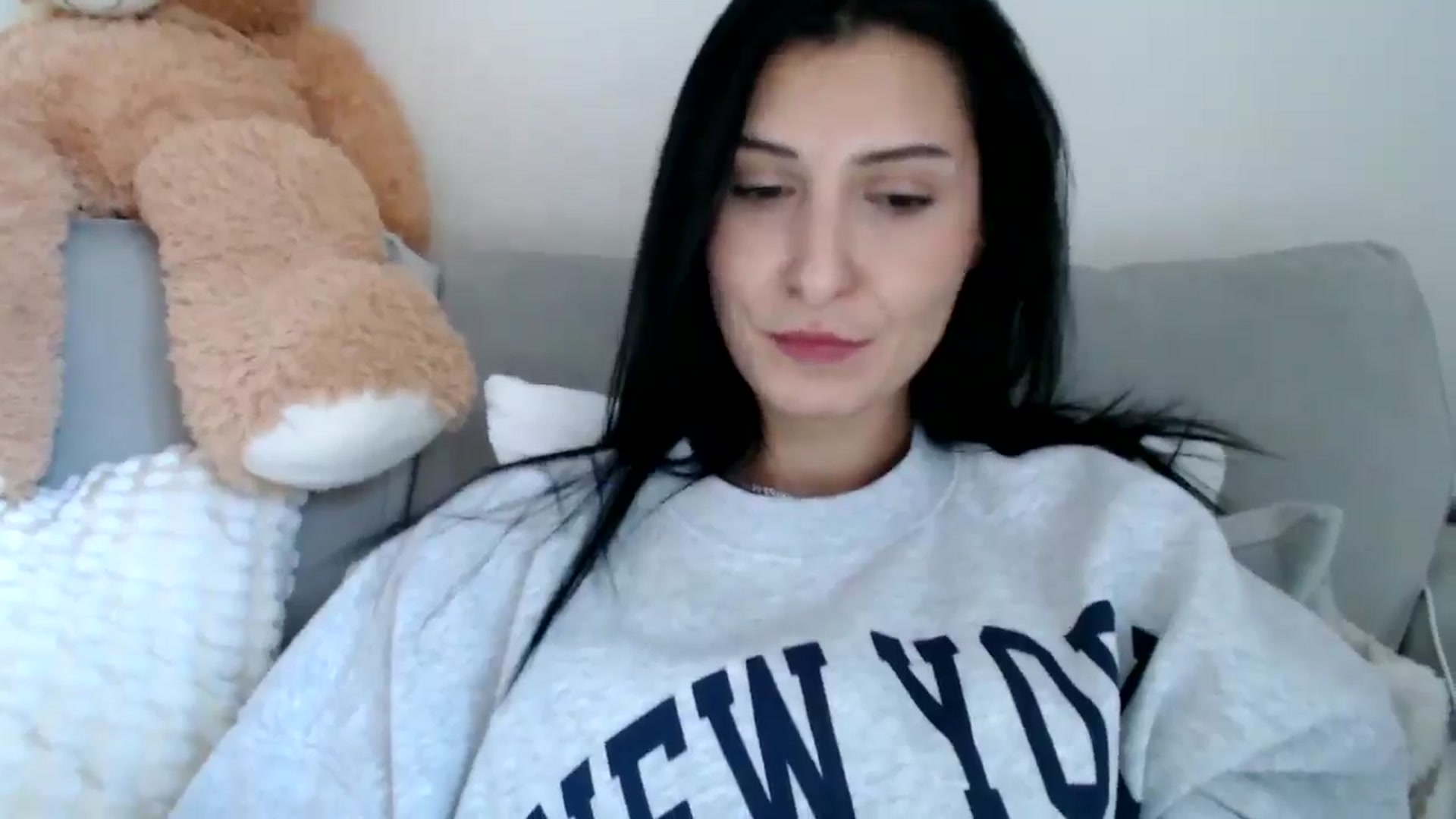 Gallery image thumbnail from Yara_77's myfreecams stream on, 11/25/2025, 14:31 image 18 of 20
