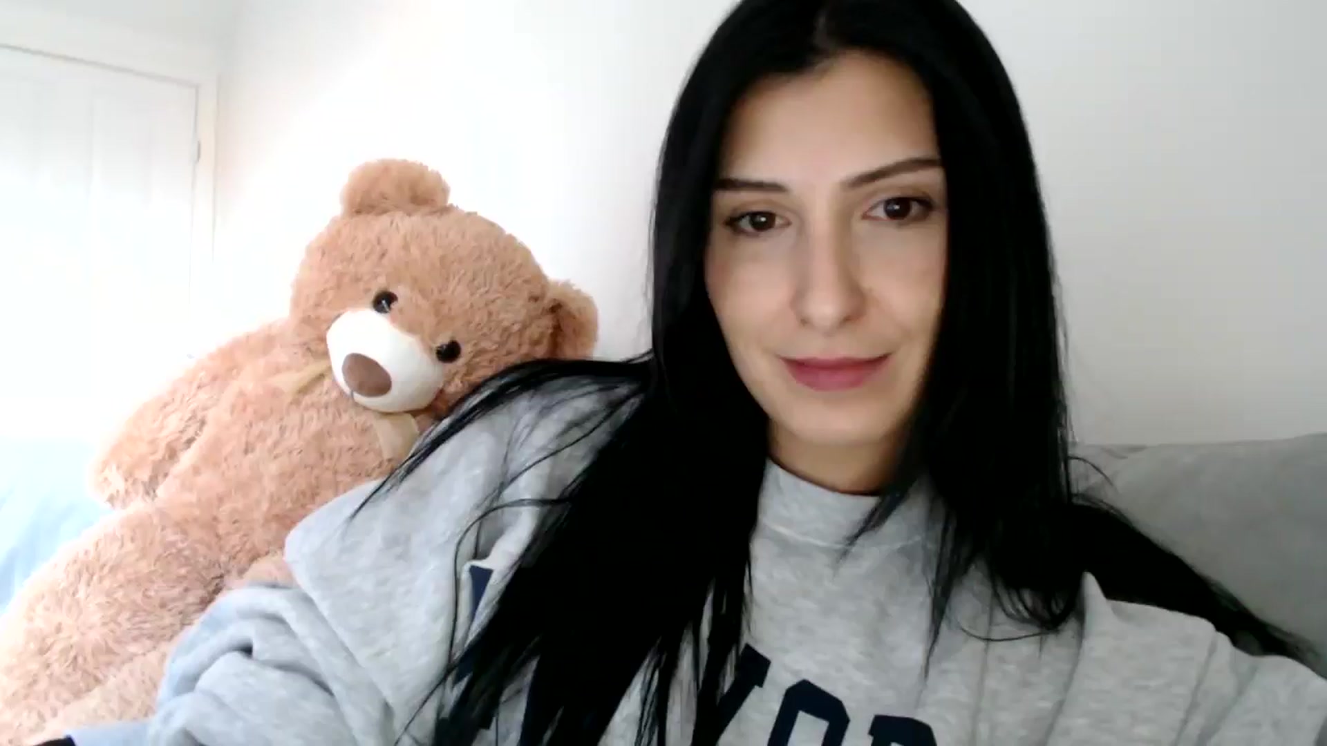 Gallery image thumbnail from Yara_77's myfreecams stream on, 11/25/2025, 14:31 image 6 of 20