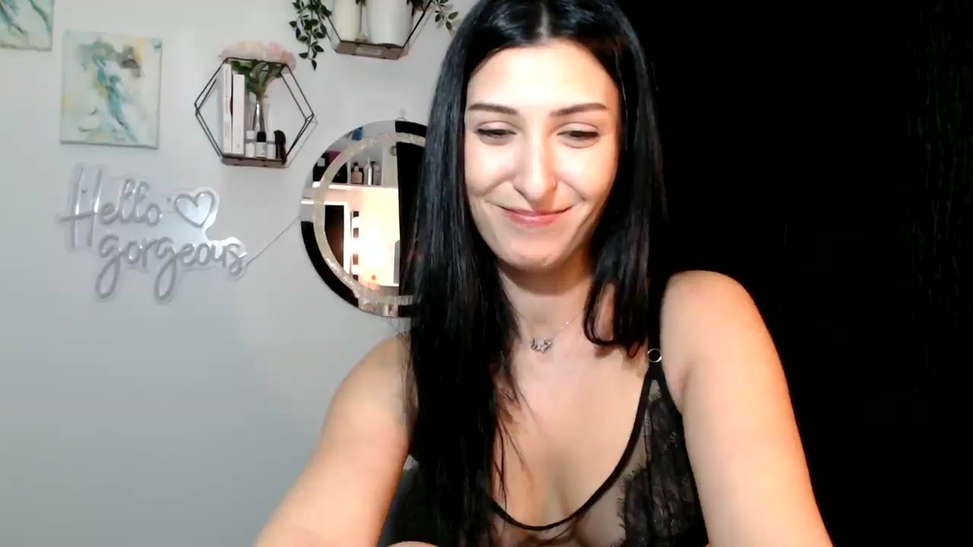 Gallery image thumbnail from Yara_77's myfreecams stream on, 12/05/2025, 13:56 image 7 of 20
