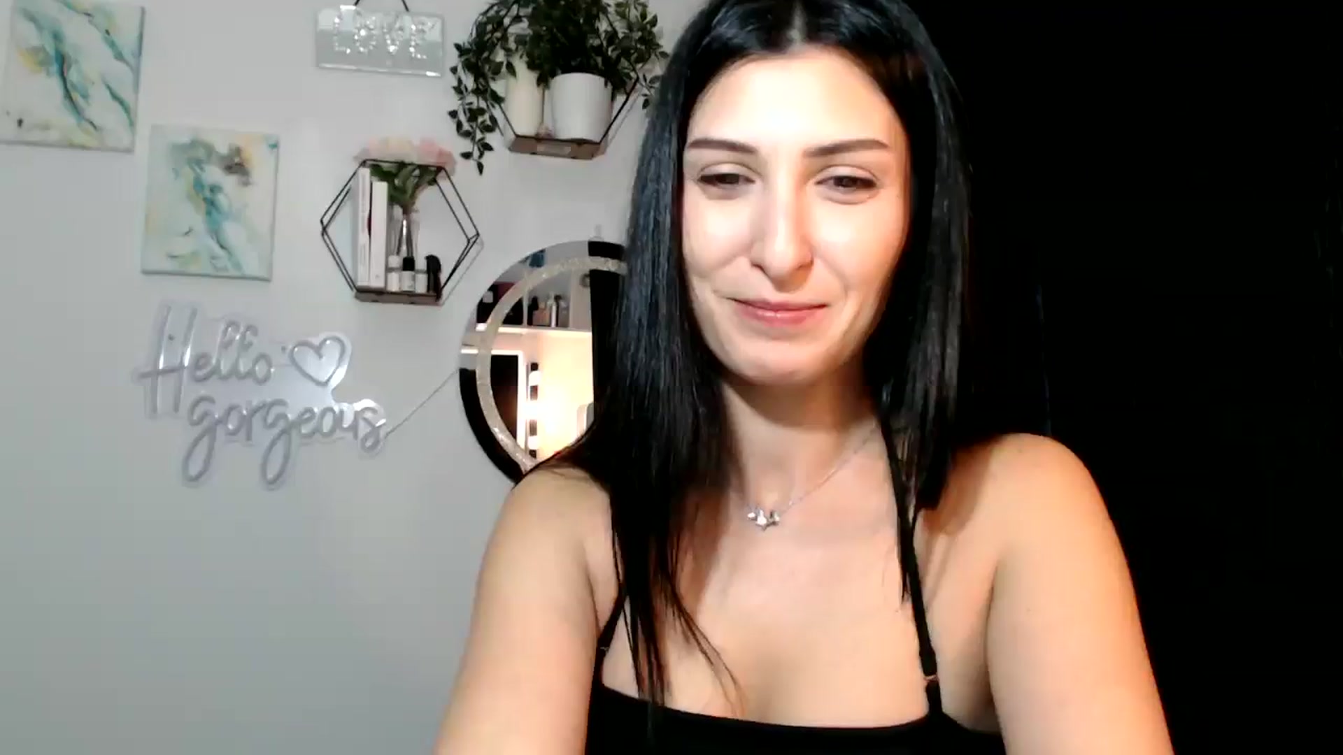 Gallery image thumbnail from Yara_77's myfreecams stream on, 12/05/2025, 14:18 image 11 of 20