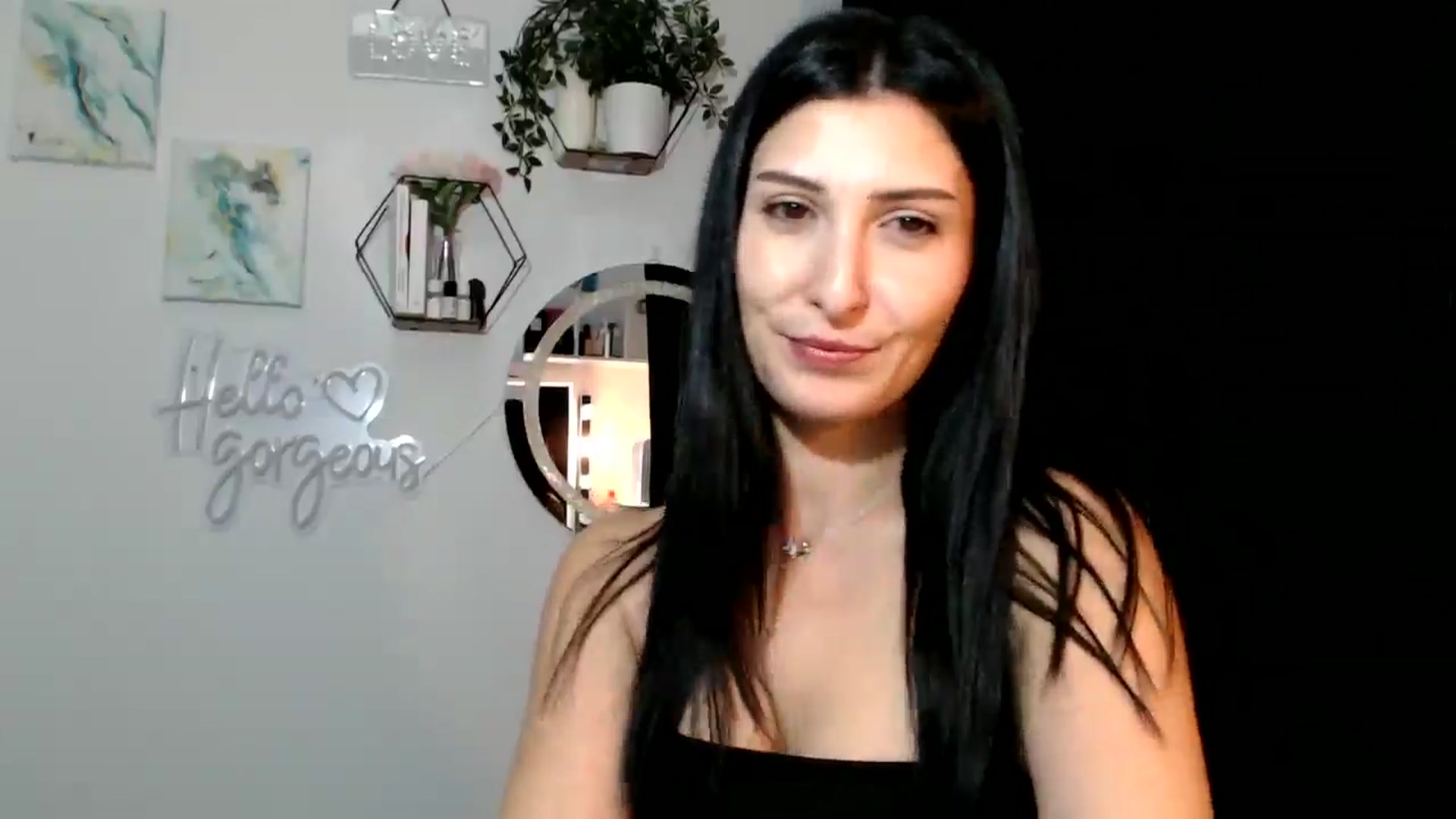 Gallery image thumbnail from Yara_77's myfreecams stream on, 12/05/2025, 14:18 image 16 of 20