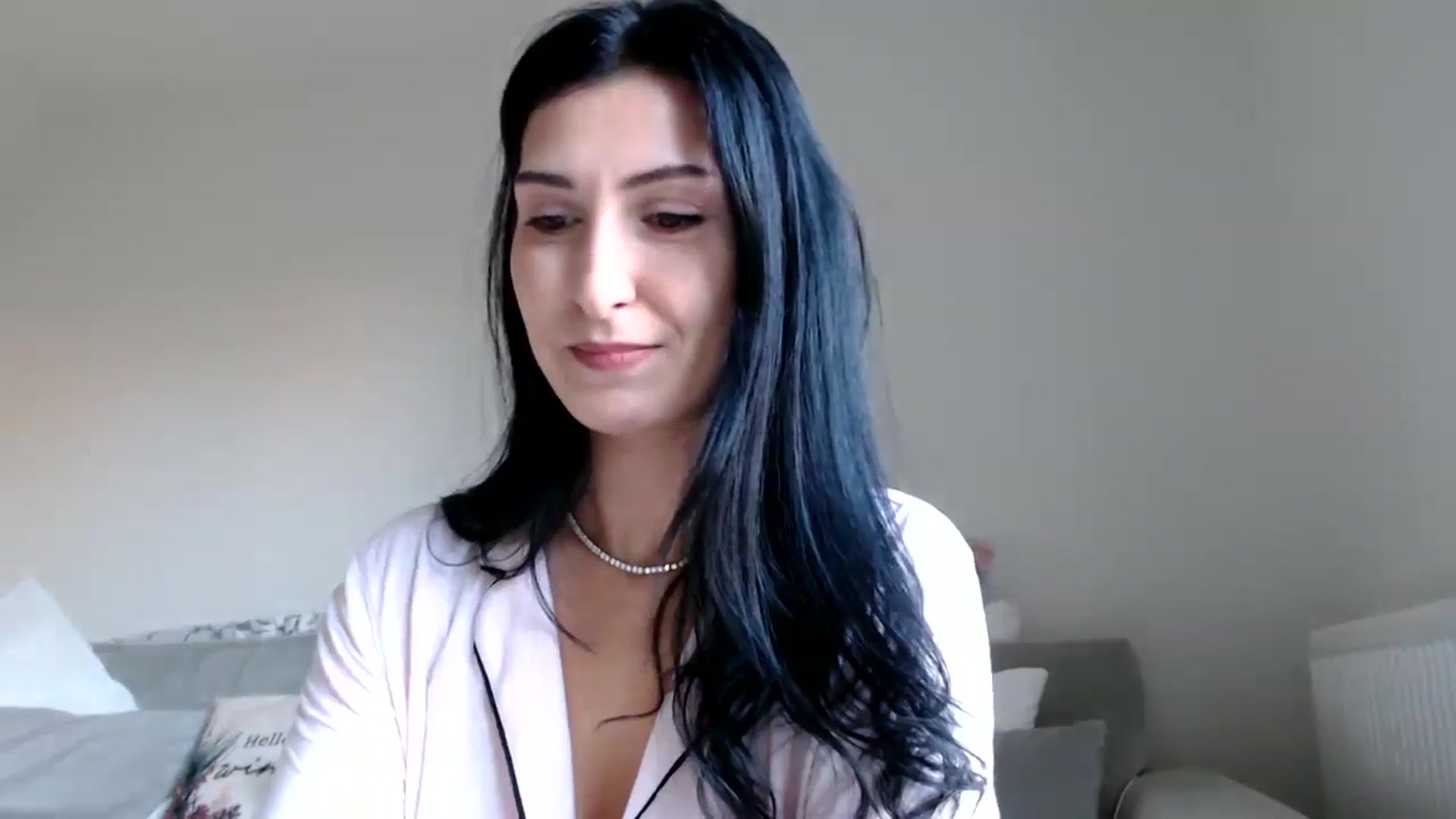 Gallery image thumbnail from Yara_77's myfreecams stream on, 12/10/2025, 11:46 image 5 of 20