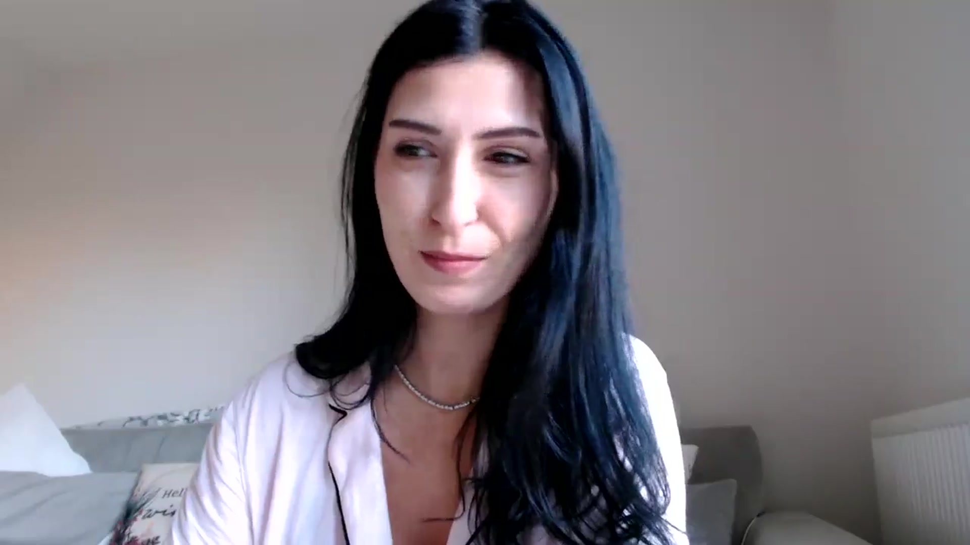 Gallery image thumbnail from Yara_77's myfreecams stream on, 12/10/2025, 11:46 image 4 of 20
