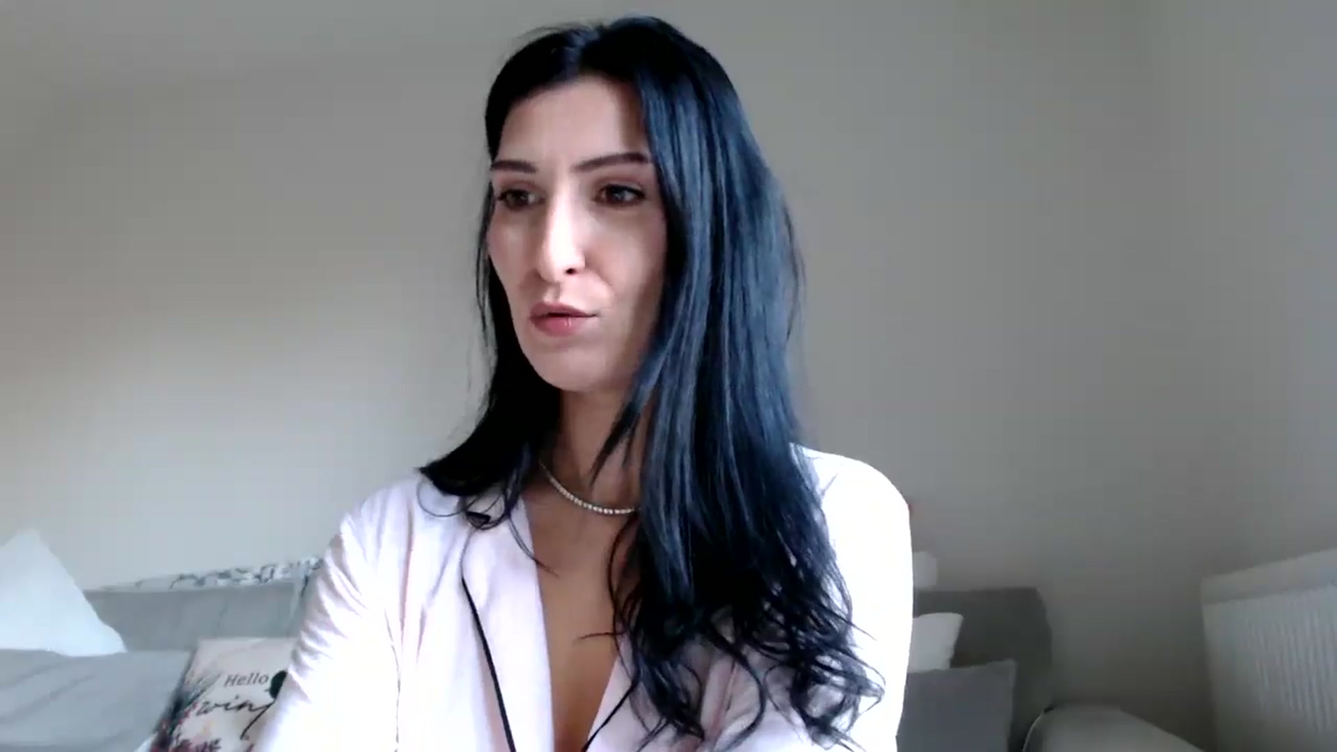 Gallery image thumbnail from Yara_77's myfreecams stream on, 12/10/2025, 11:46 image 9 of 20